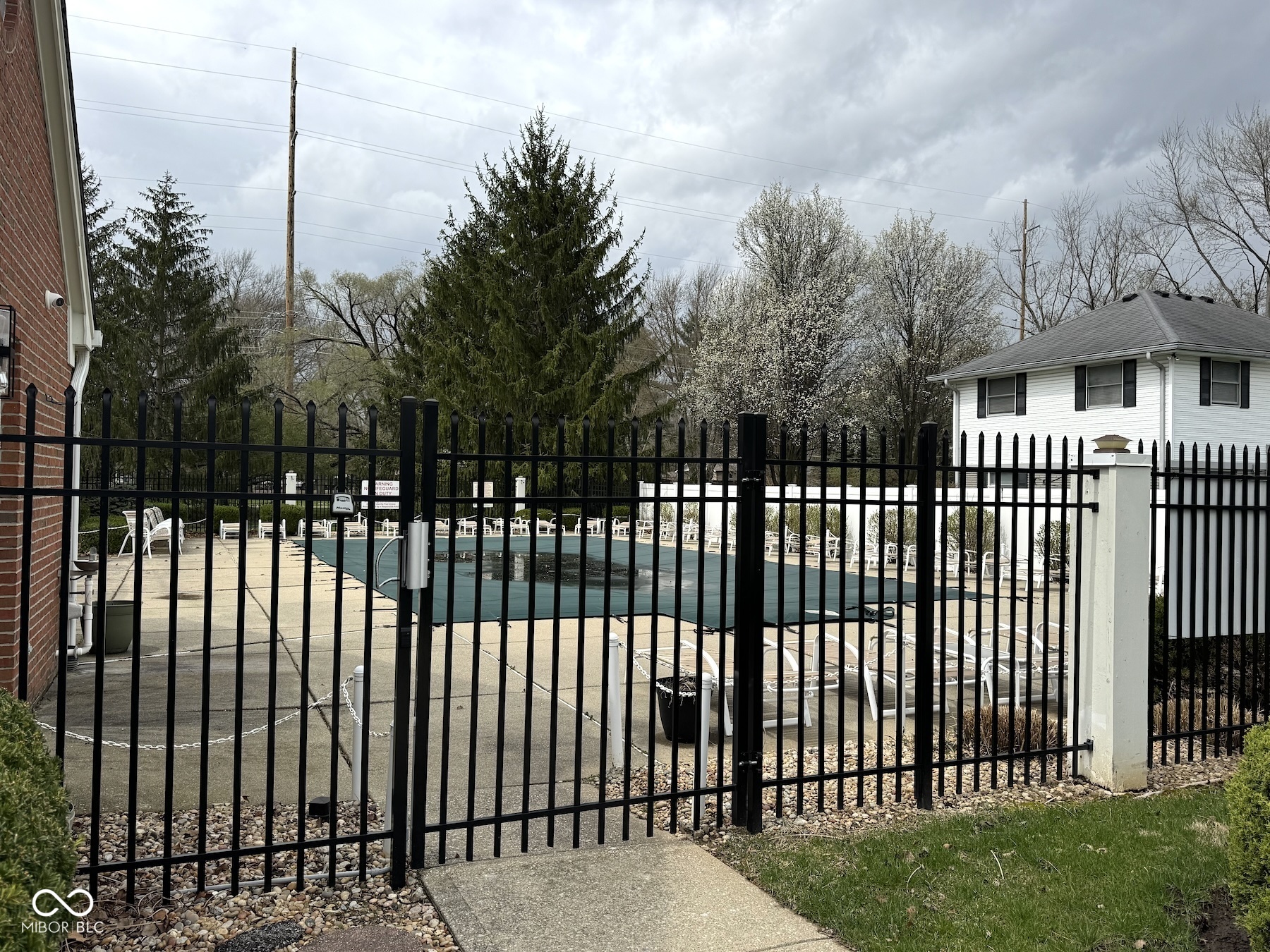 8104 Glenwillow Lane Unit: 208