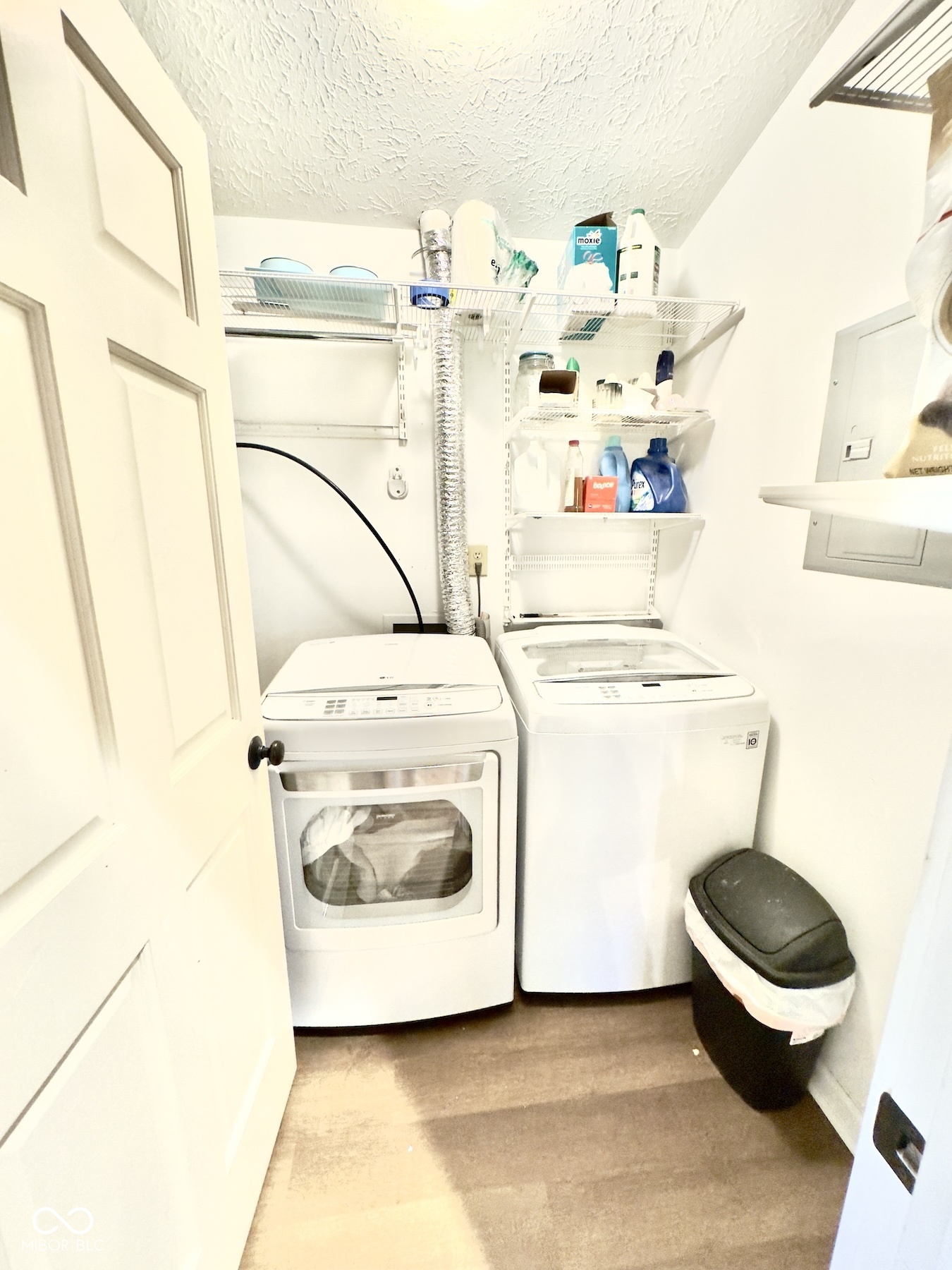 8104 Glenwillow Lane Unit: 208