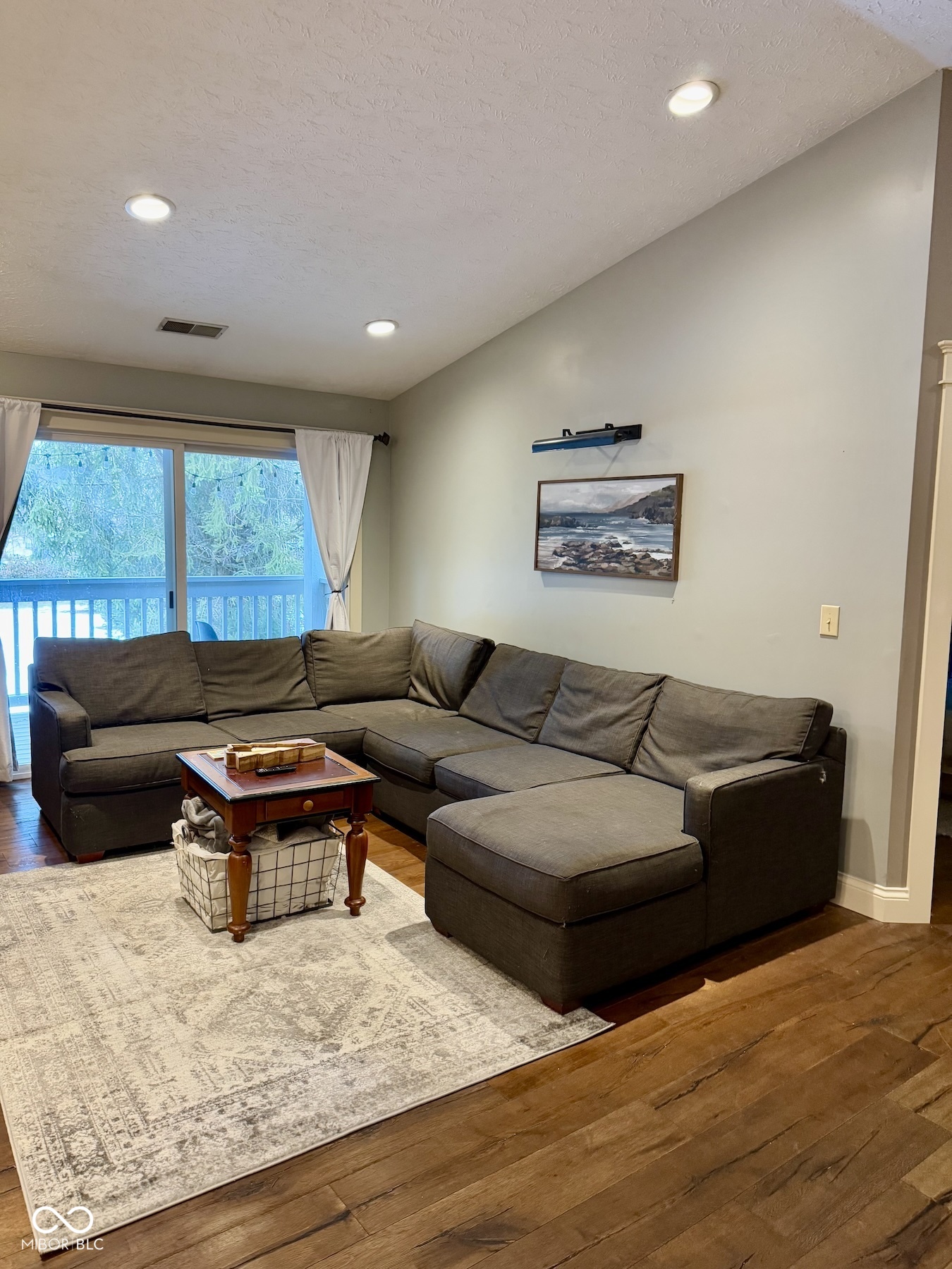 8104 Glenwillow Lane Unit: 208