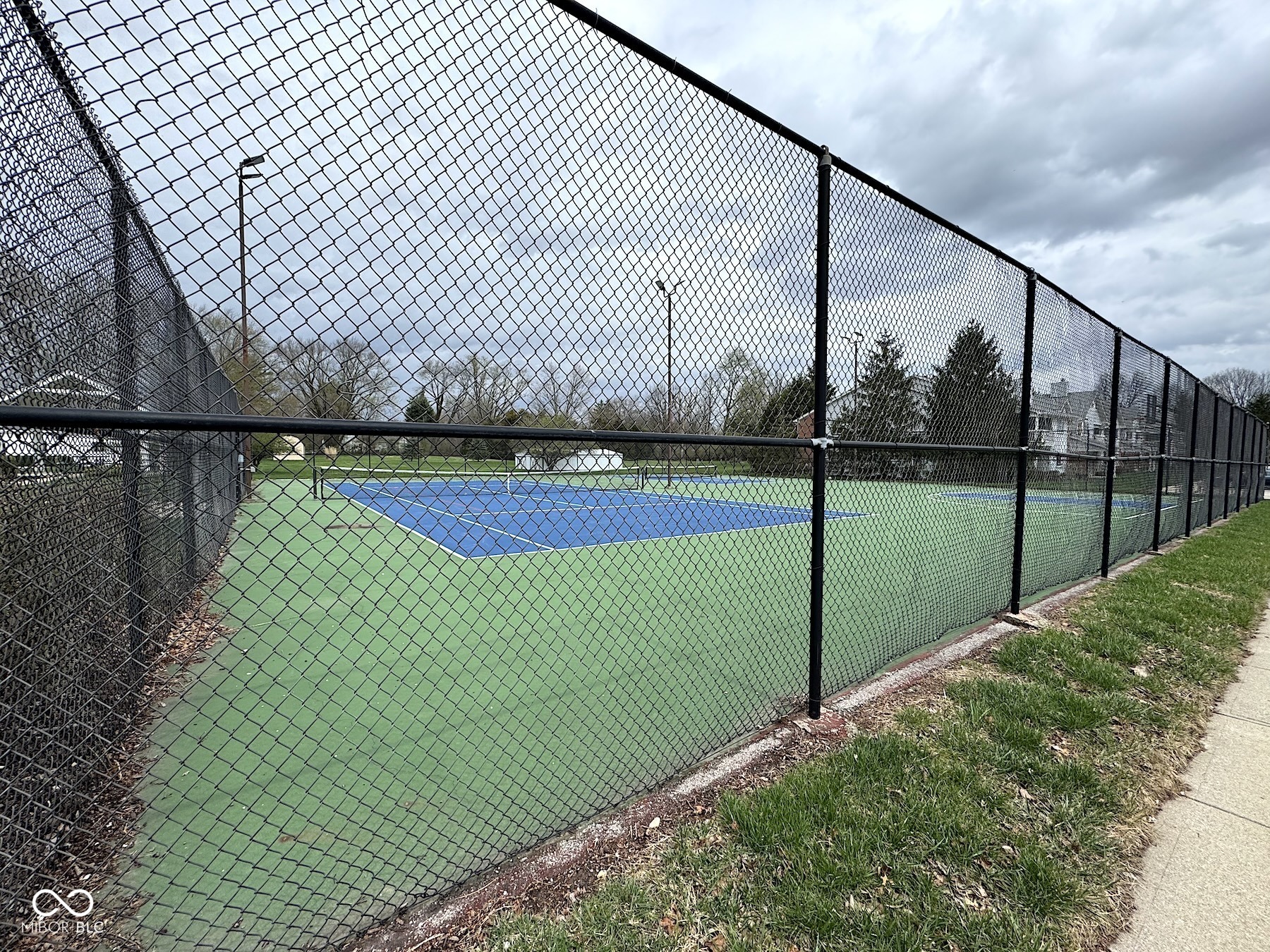 8104 Glenwillow Lane Unit: 208