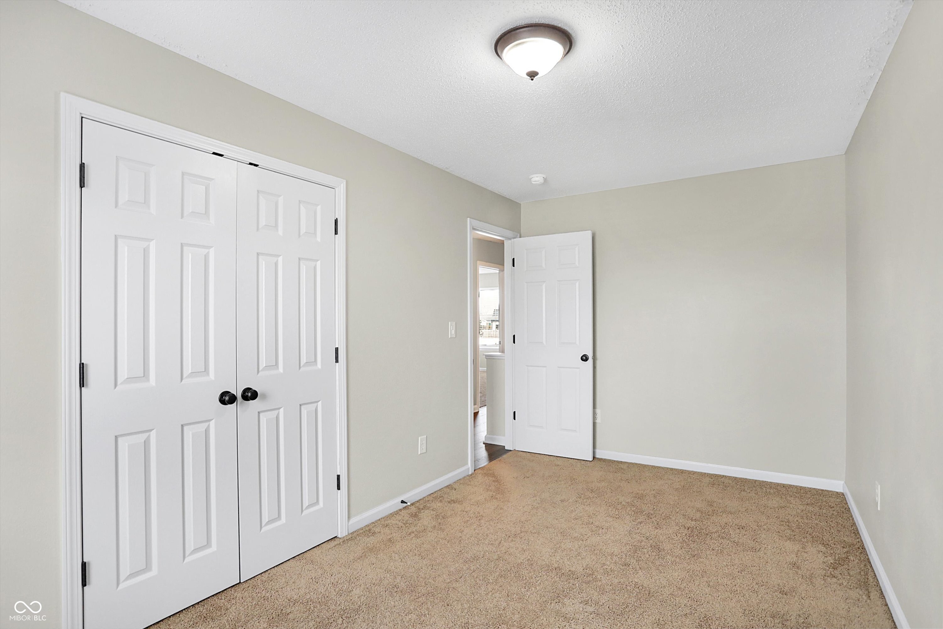3661 Indigo Blue Boulevard