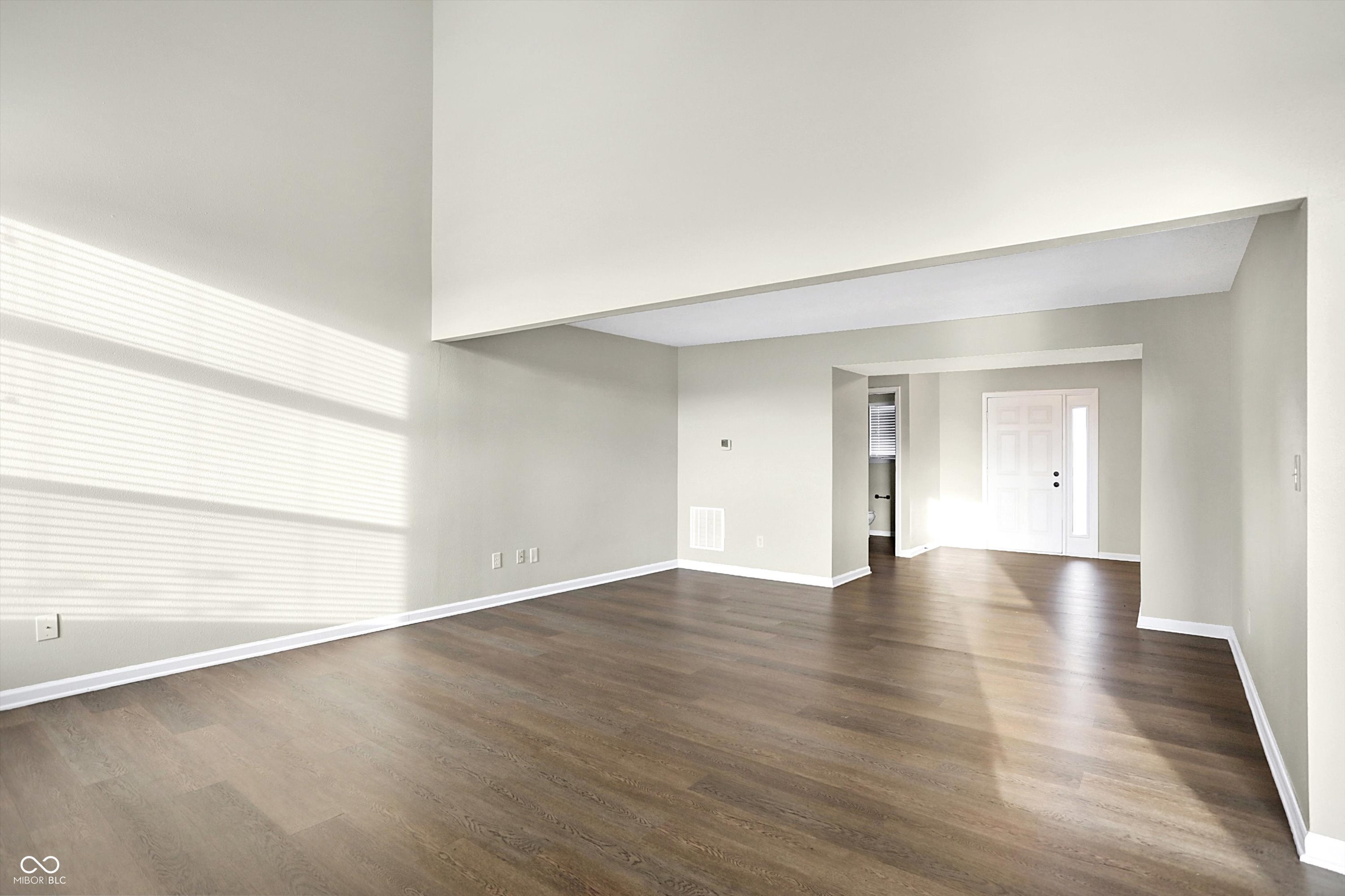 3661 Indigo Blue Boulevard