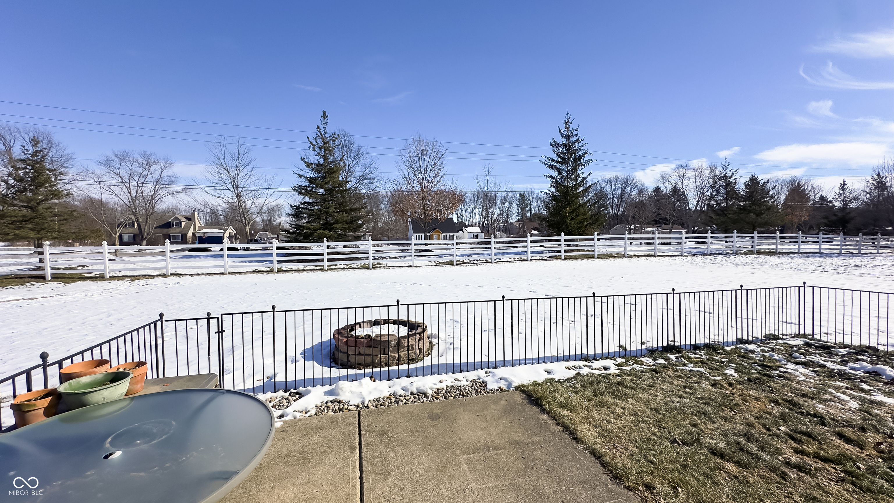 8331 Firefly Way