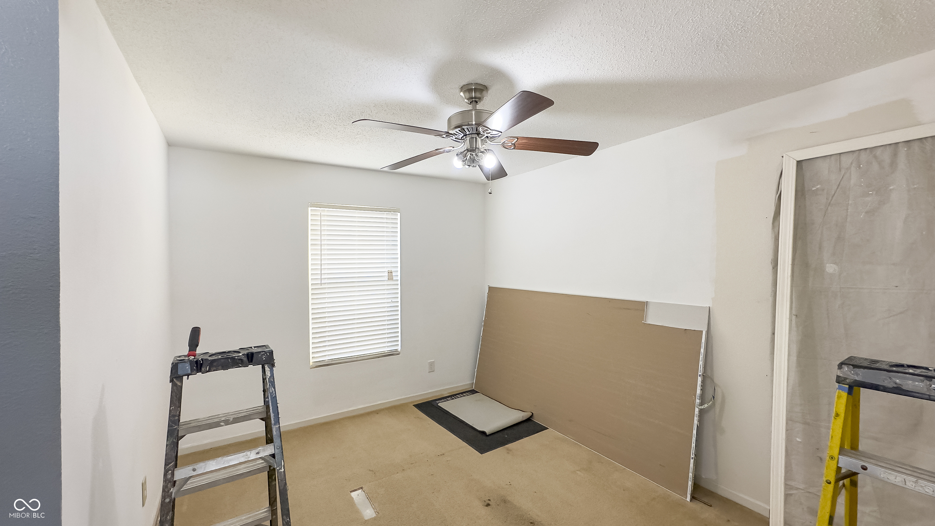 8331 Firefly Way