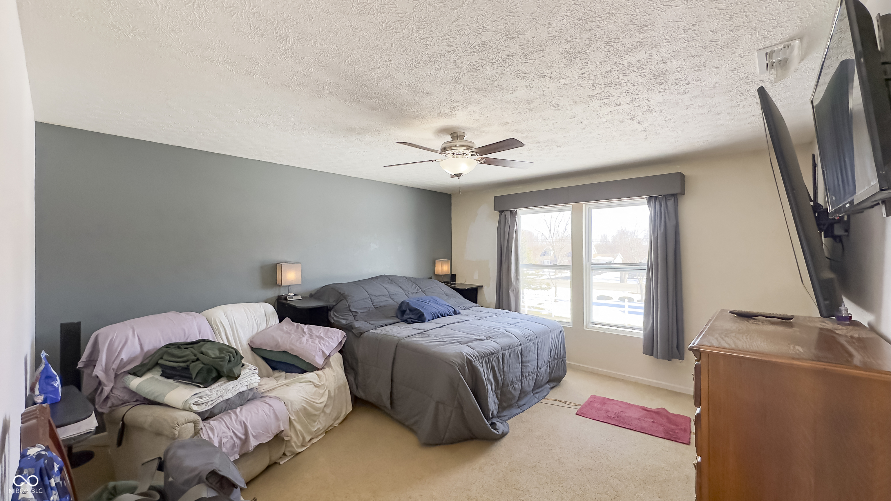8331 Firefly Way