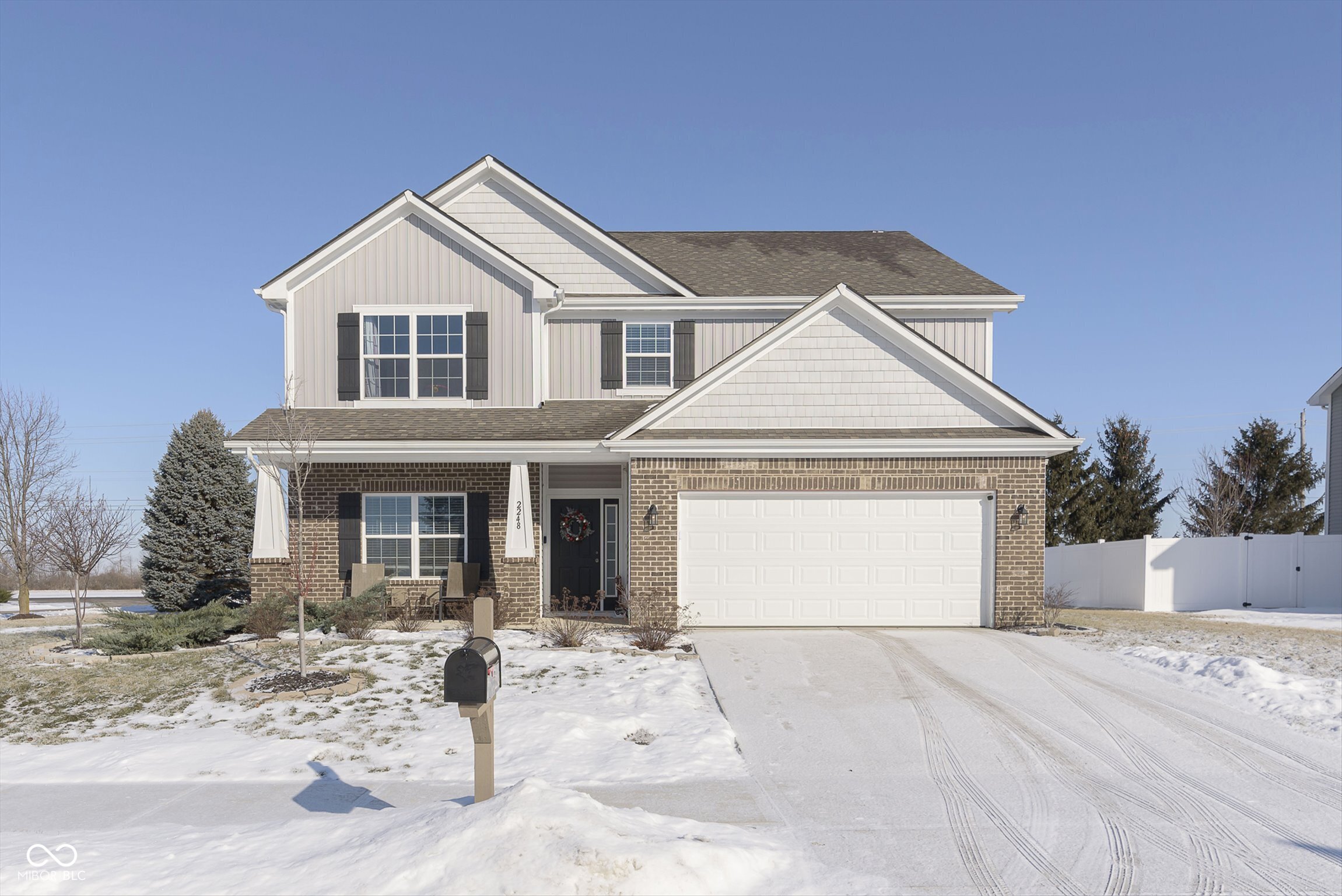 2248 Sante Fe Drive