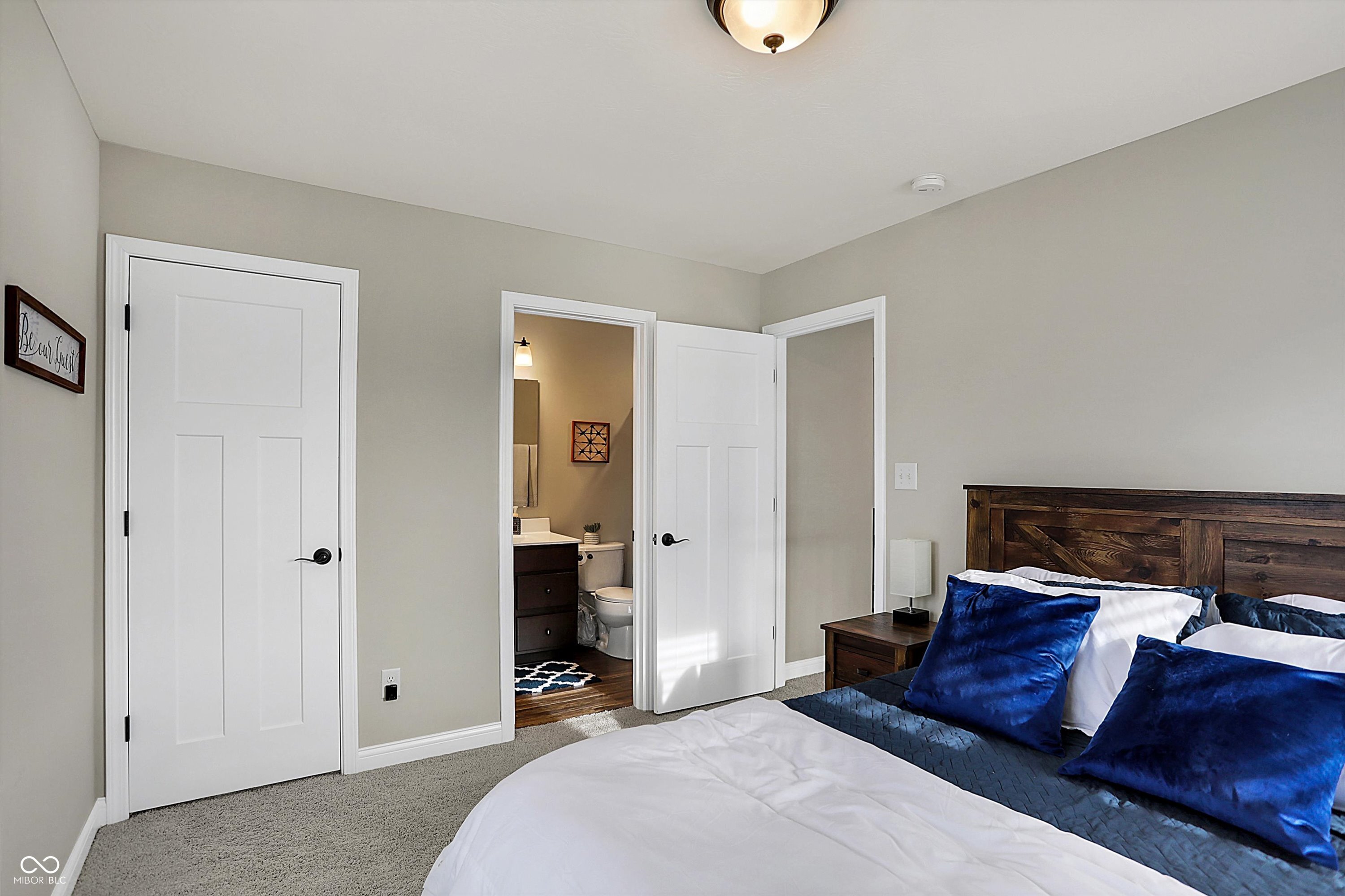 3572 Blenheim Place