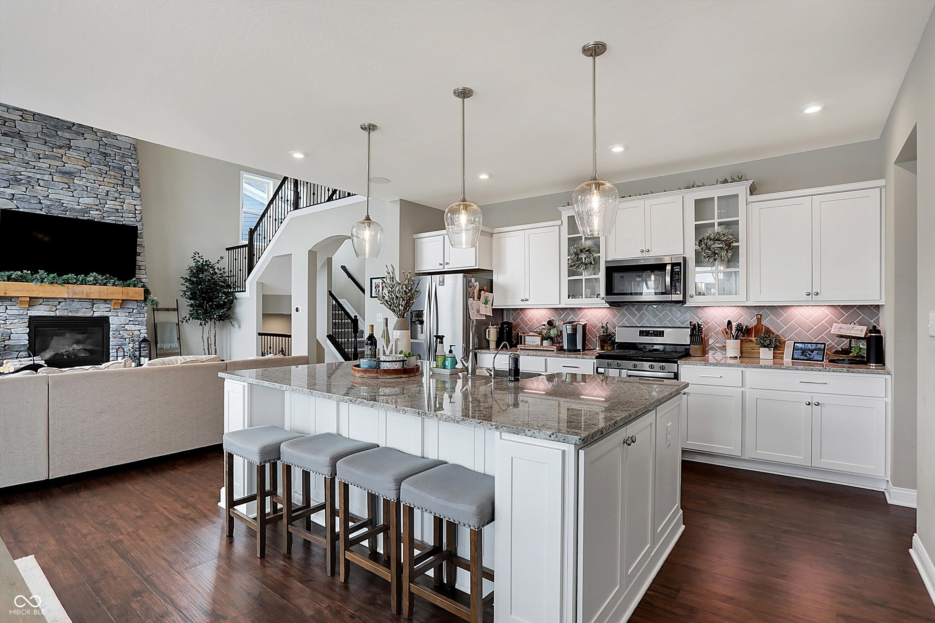 3572 Blenheim Place
