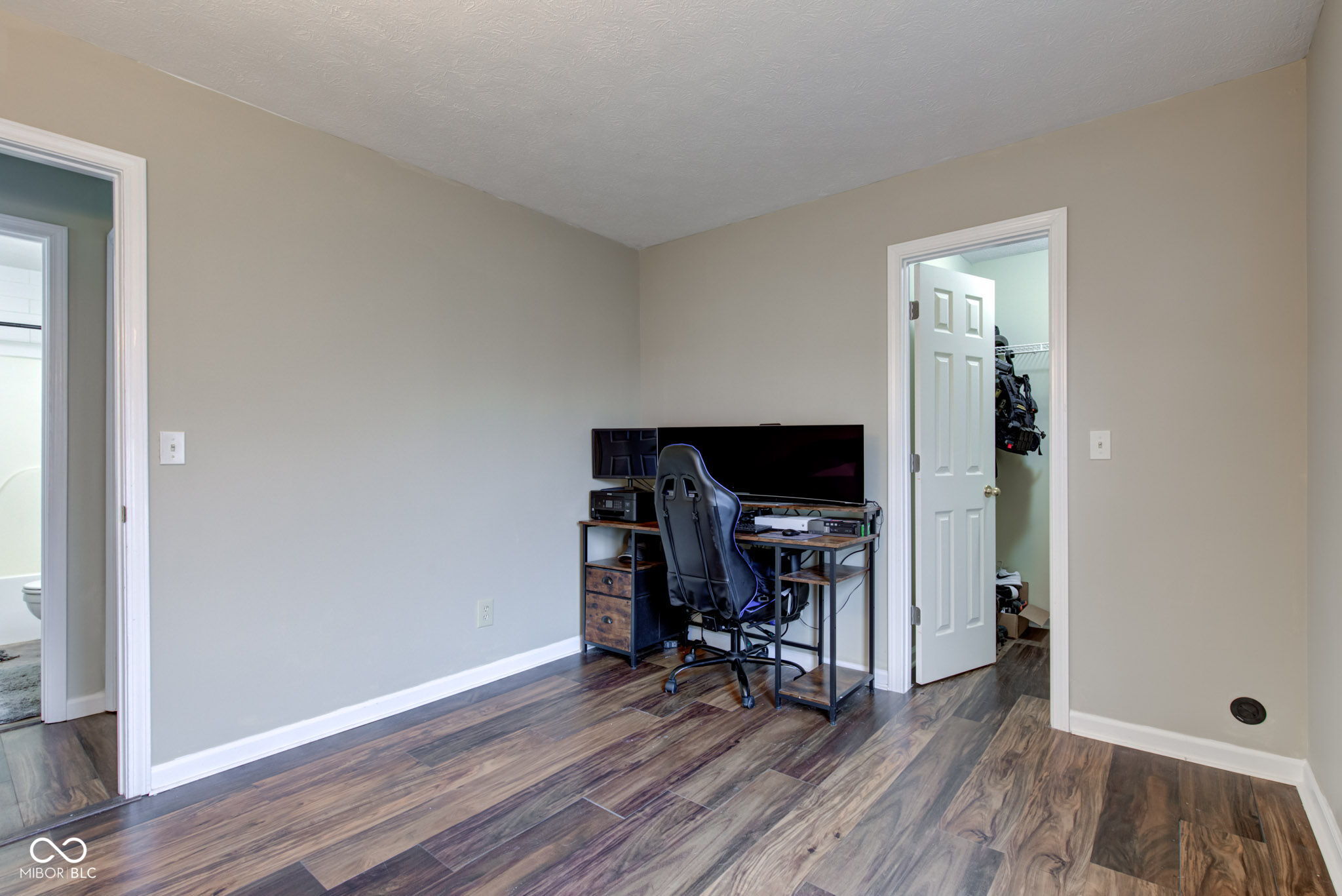 6465 Blakeview Drive