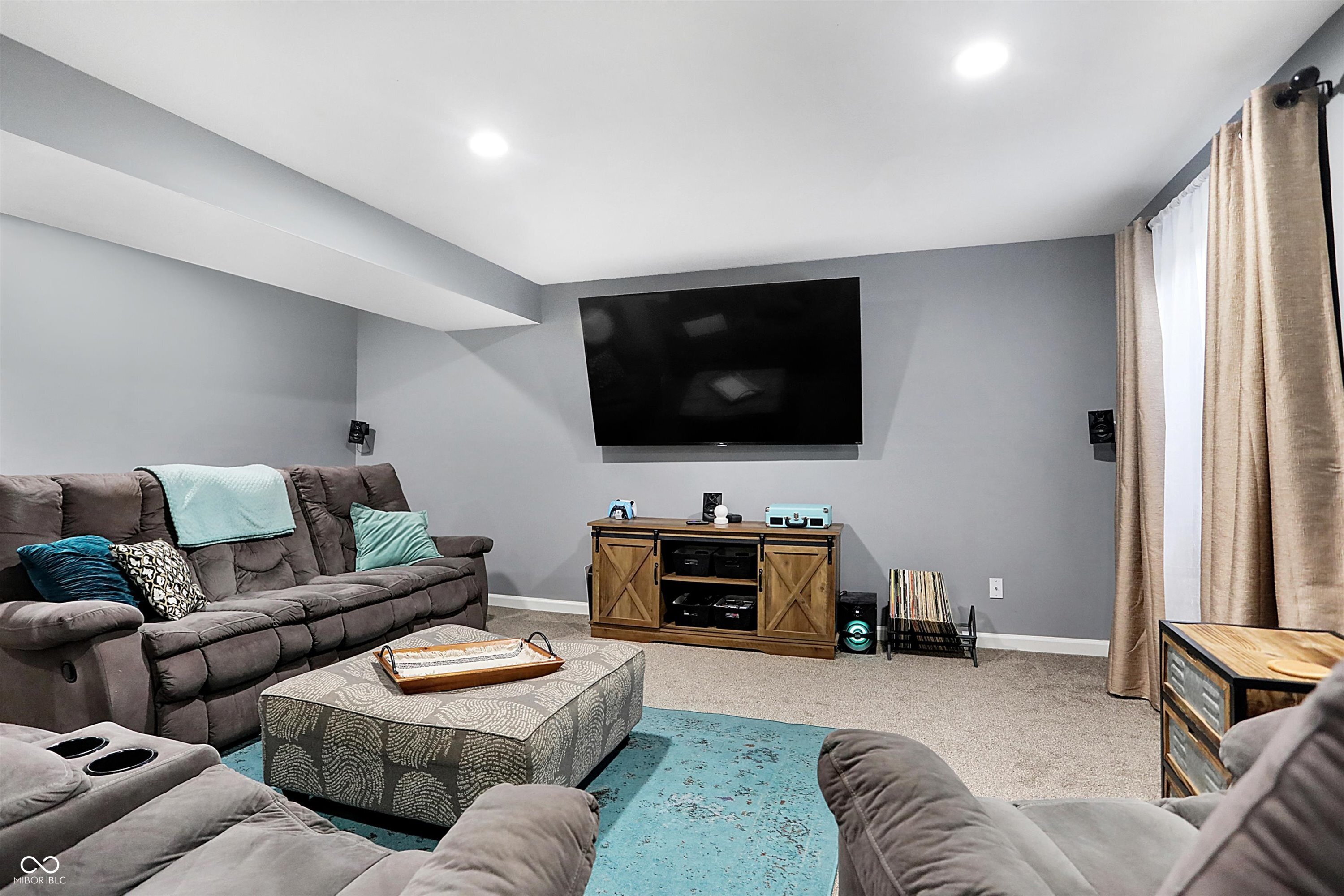 1353 Avocet Drive