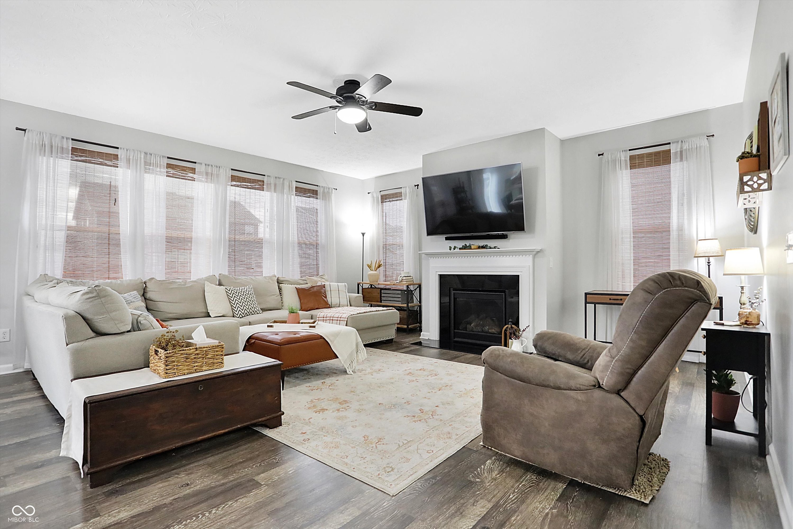 1353 Avocet Drive
