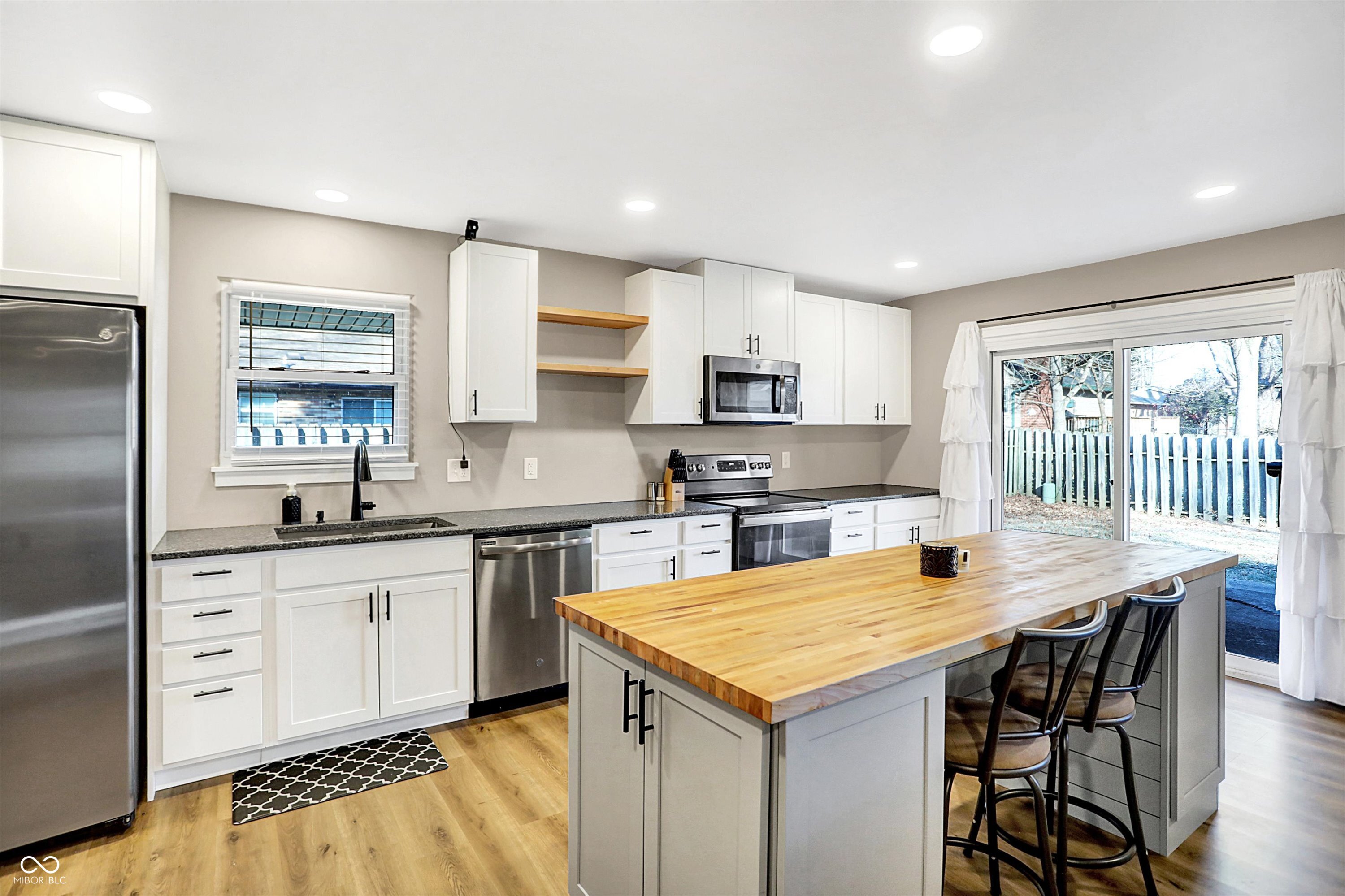 1442 Northbrook Drive