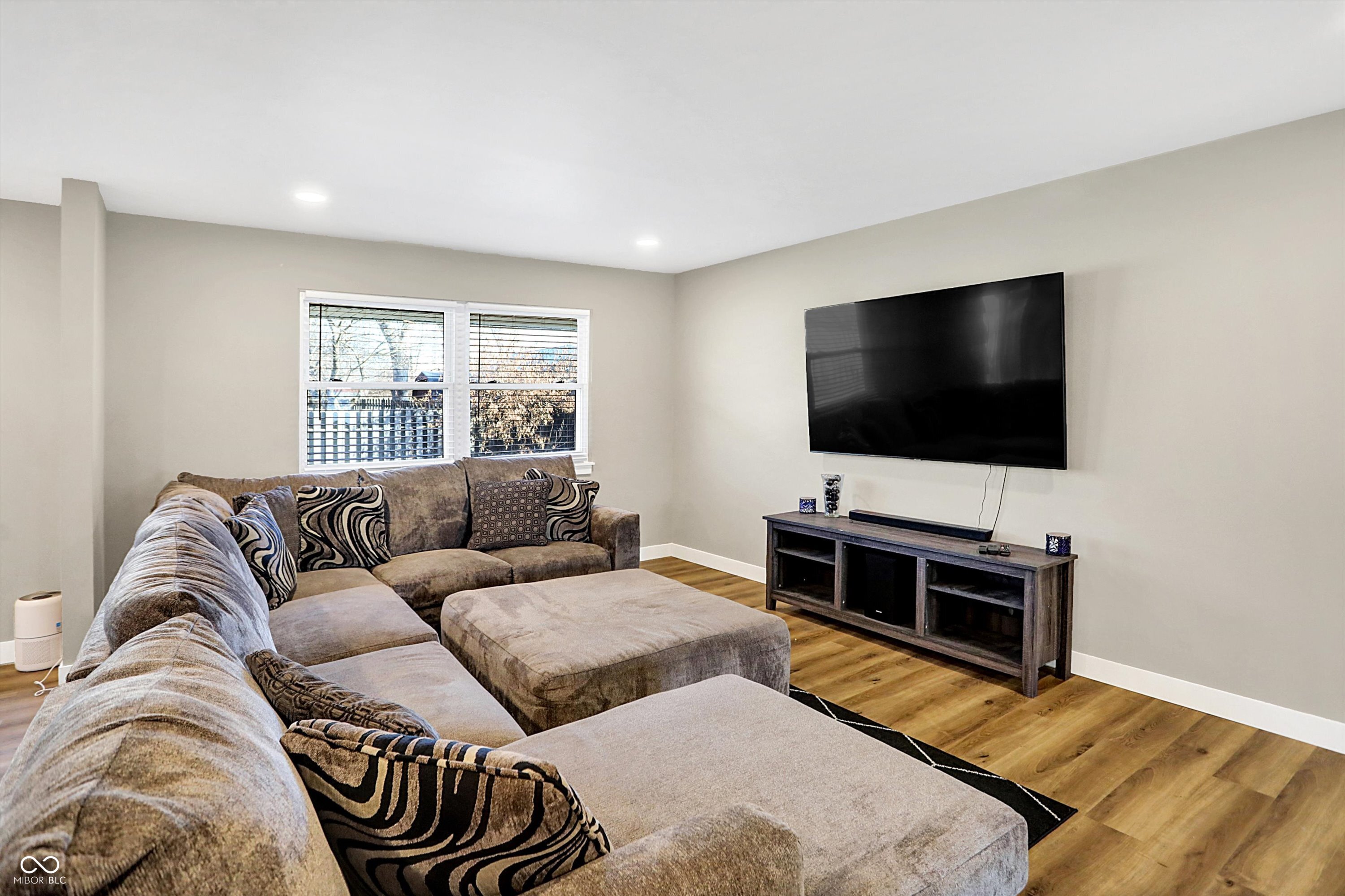 1442 Northbrook Drive