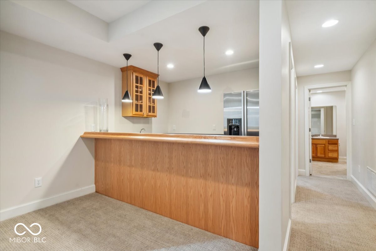 10617 Hunters Cove Drive