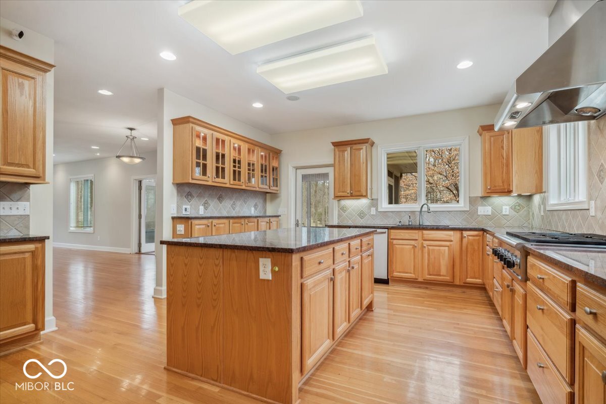 10617 Hunters Cove Drive