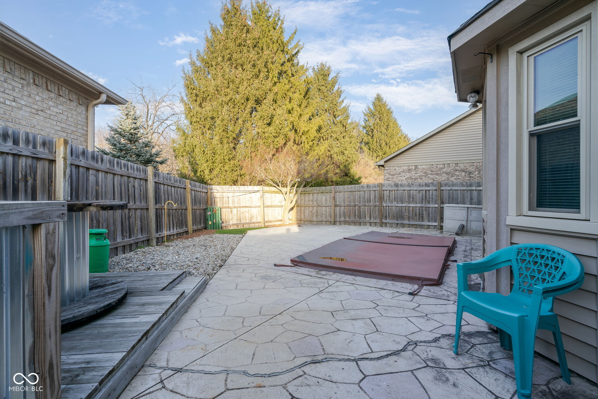 1642 Foxmere Boulevard