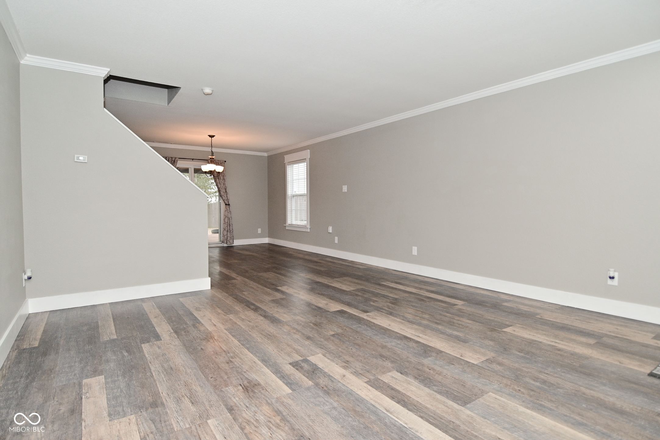 1310 Shadetree Lane