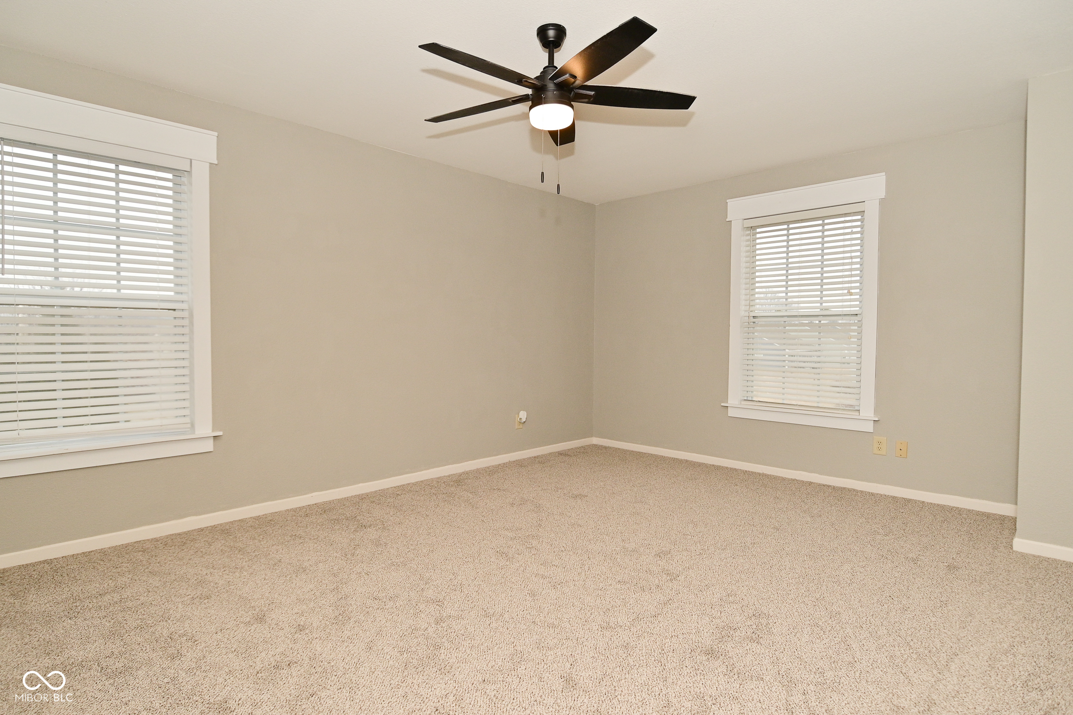 1310 Shadetree Lane