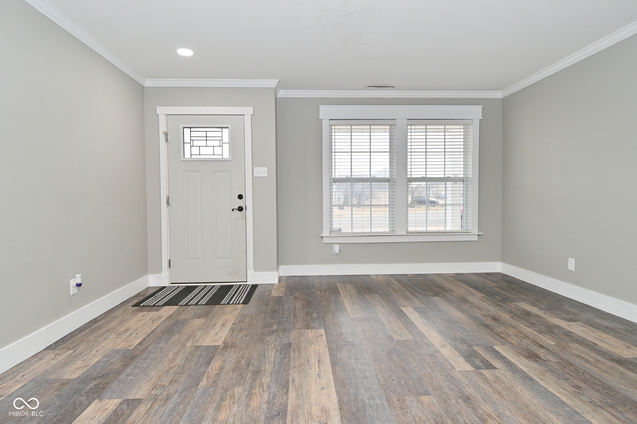 1310 Shadetree Lane