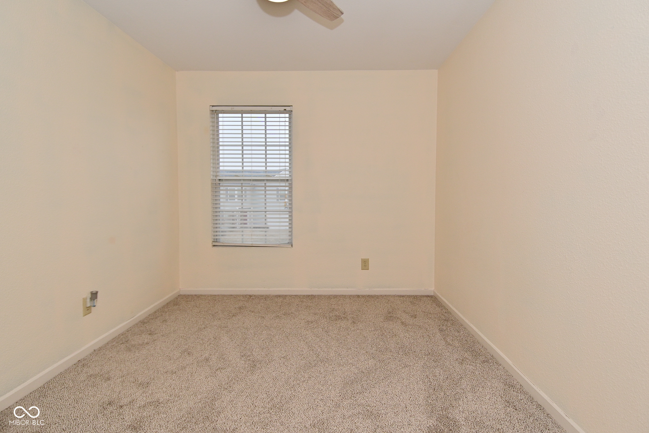 1310 Shadetree Lane