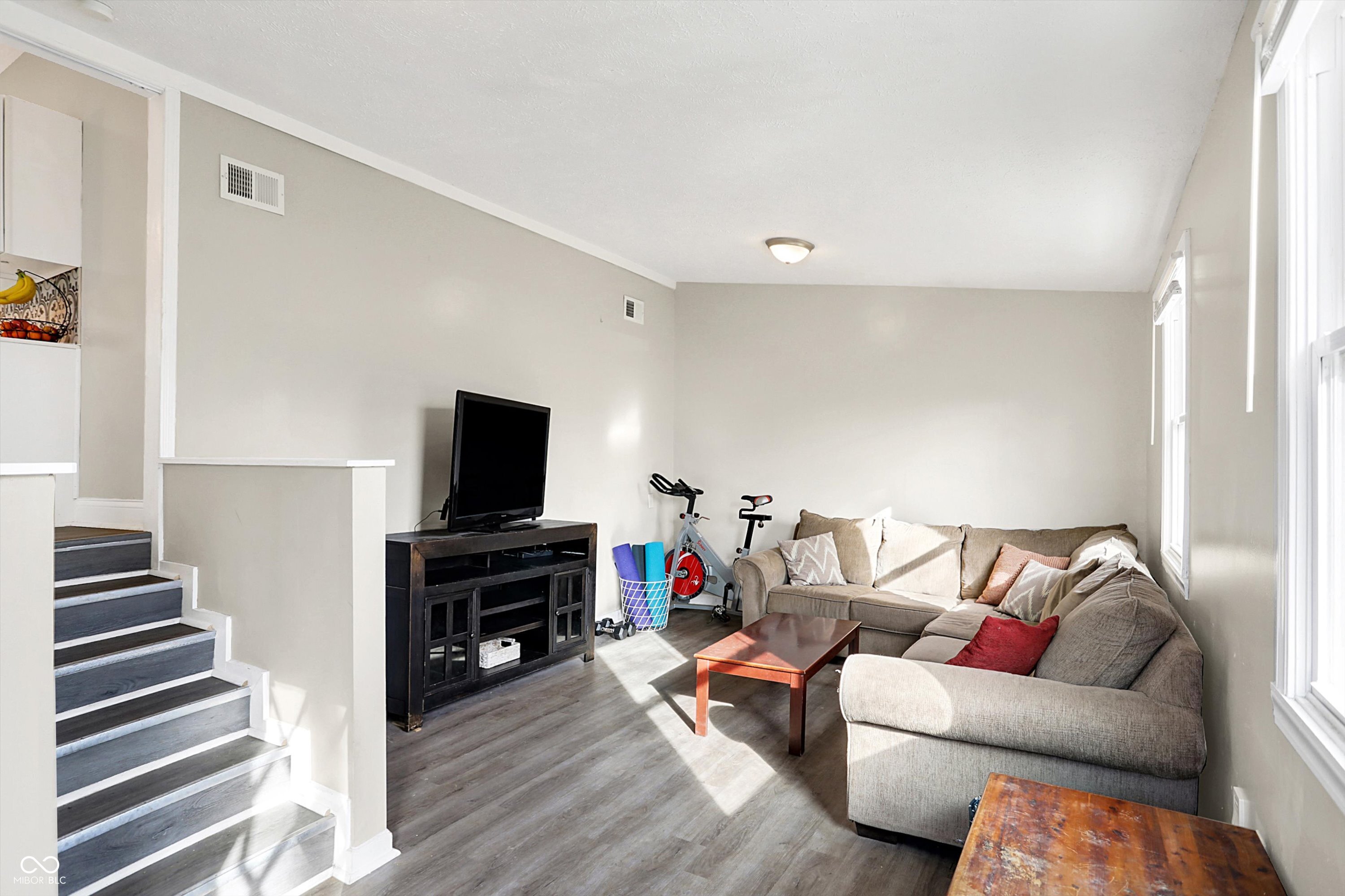 529 W 42nd Street