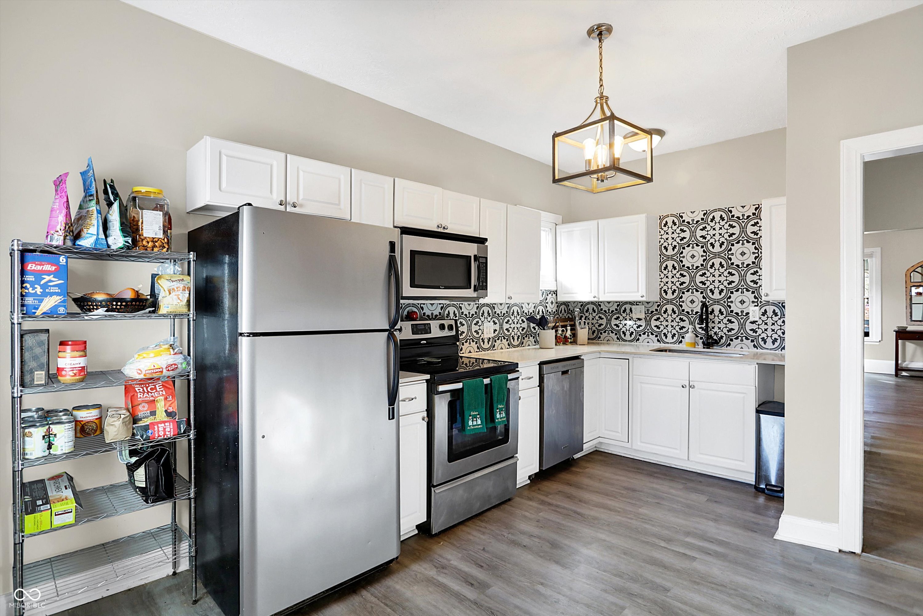 529 W 42nd Street