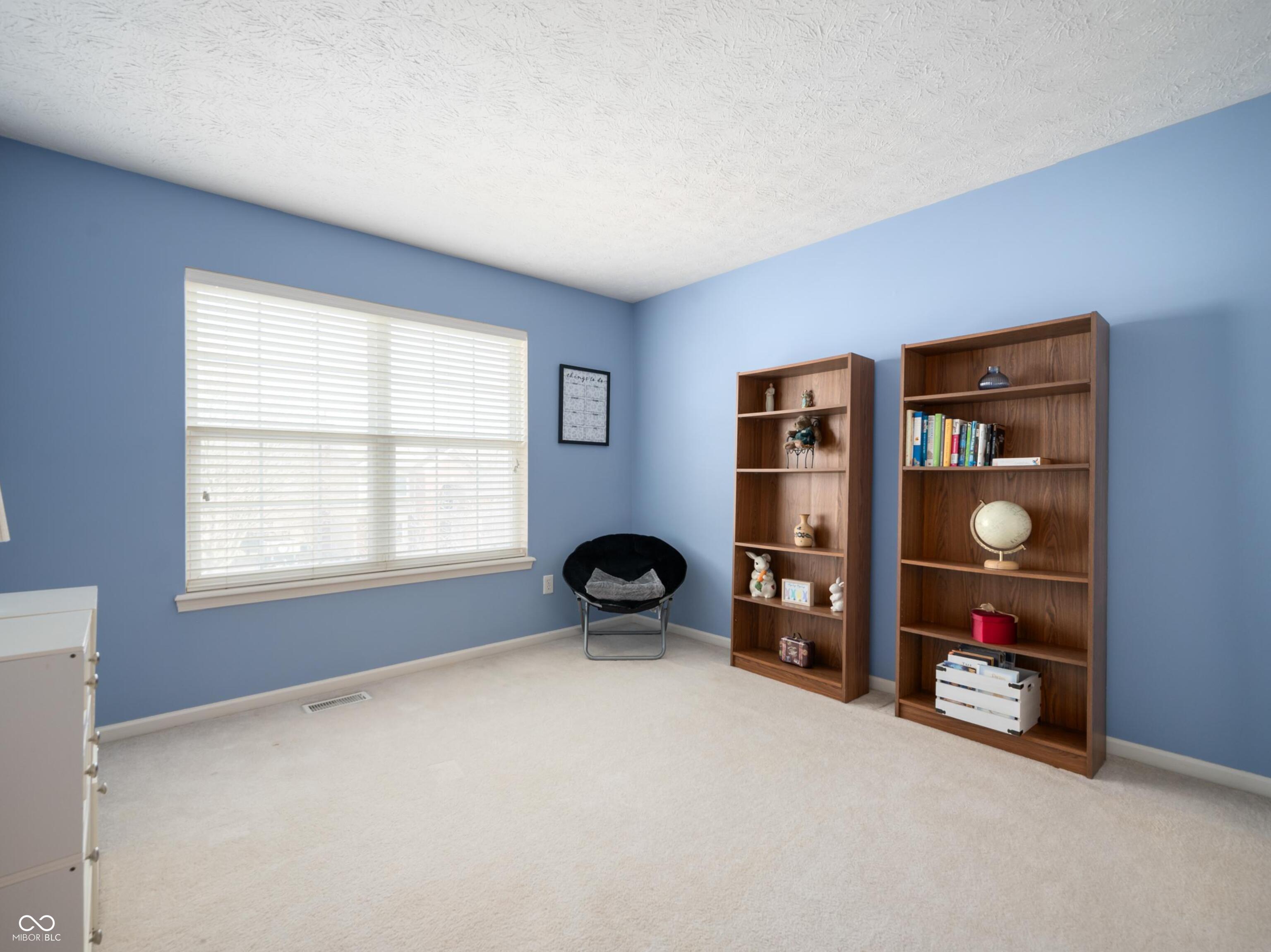 8256 Plumwood Lane