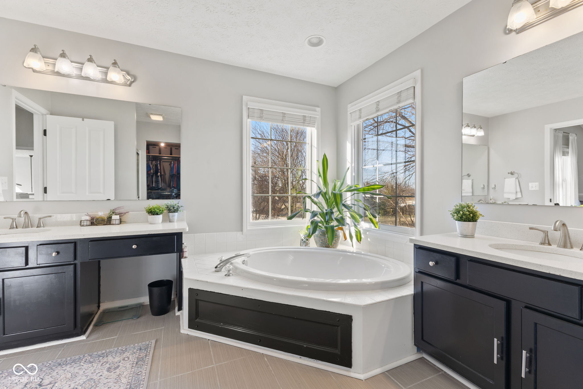 1062 Scarlet Quarry Circle