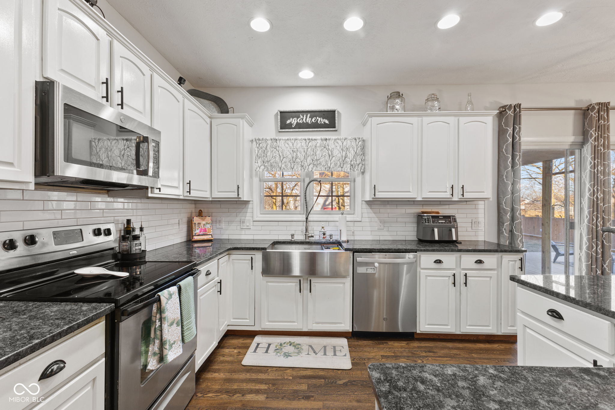 1062 Scarlet Quarry Circle