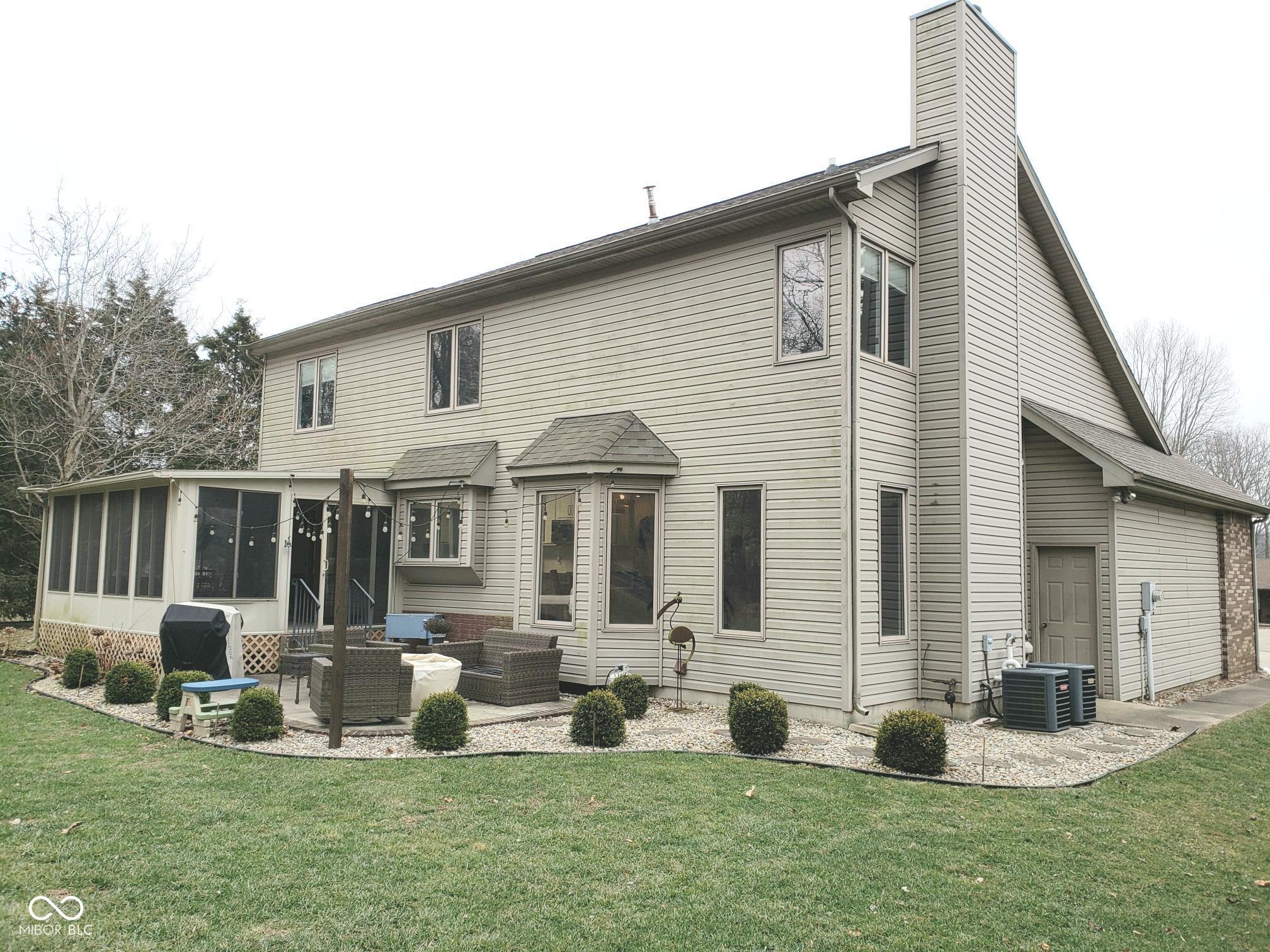 6620 W Ryan Drive
