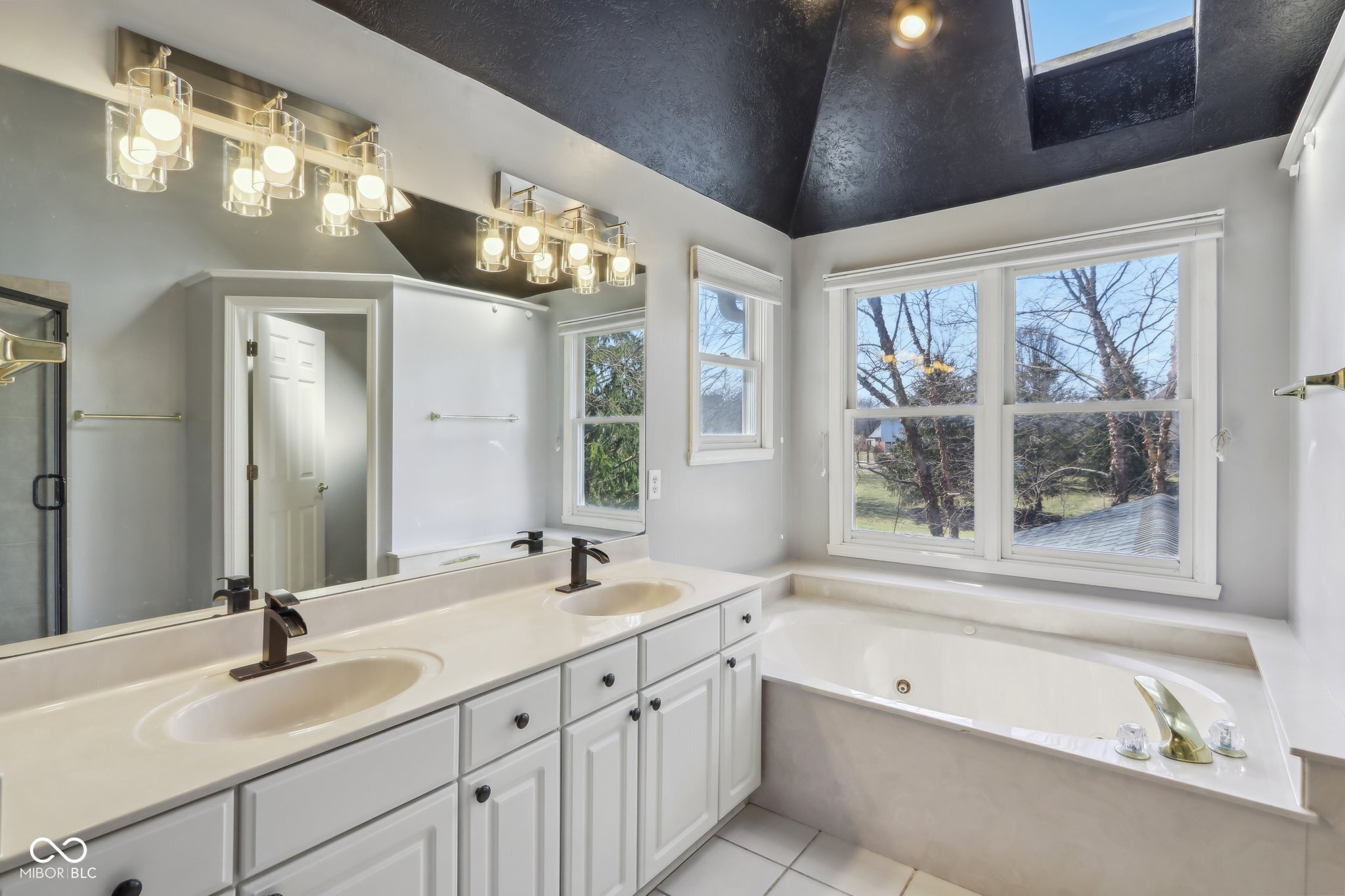 7238 River Birch Lane