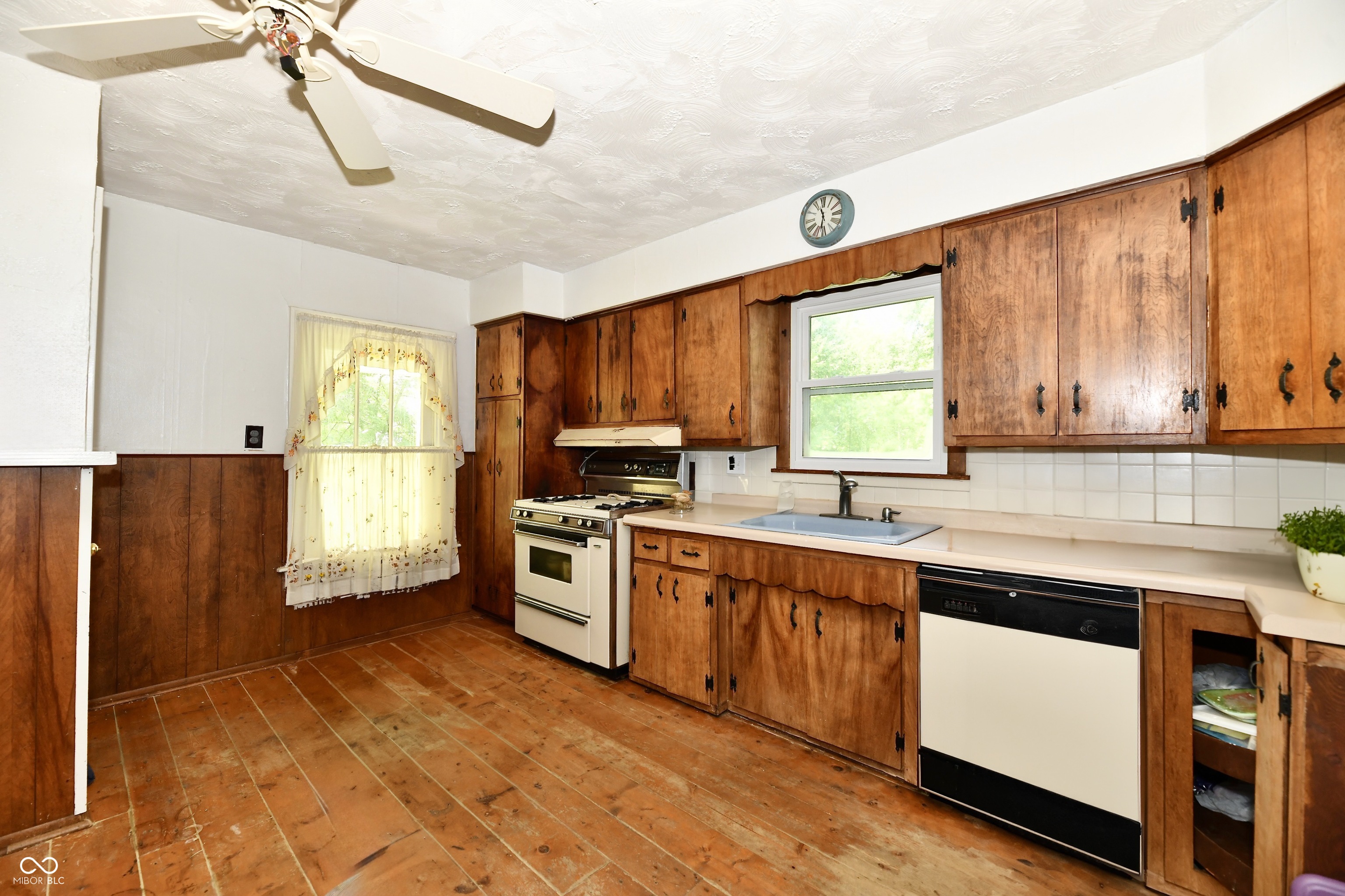 2850 Tansel Road