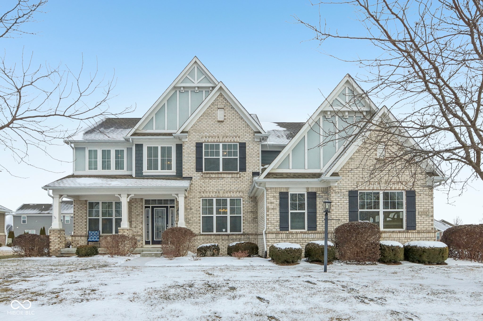 5528 Cottage Grove Lane