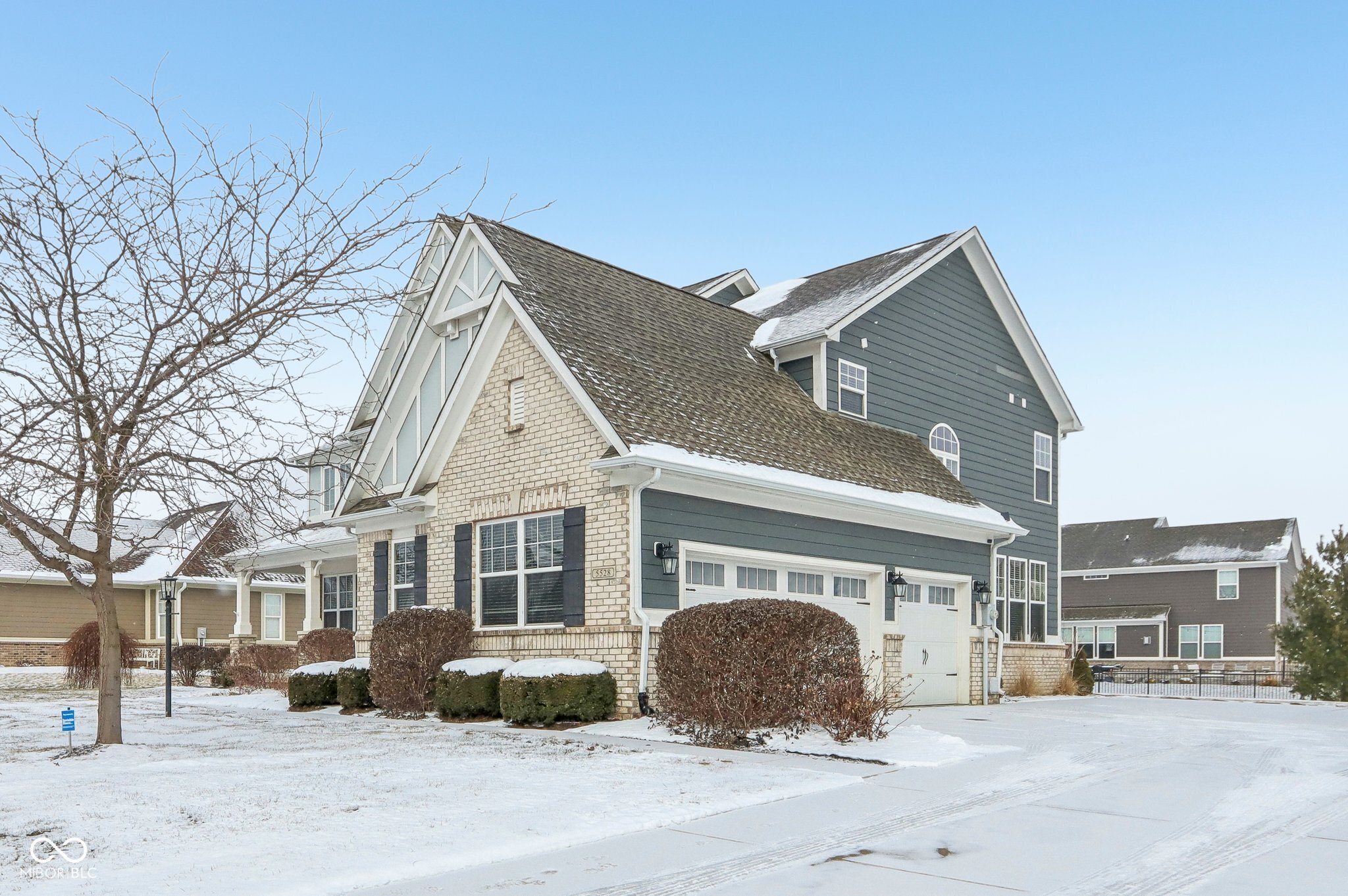 5528 Cottage Grove Lane