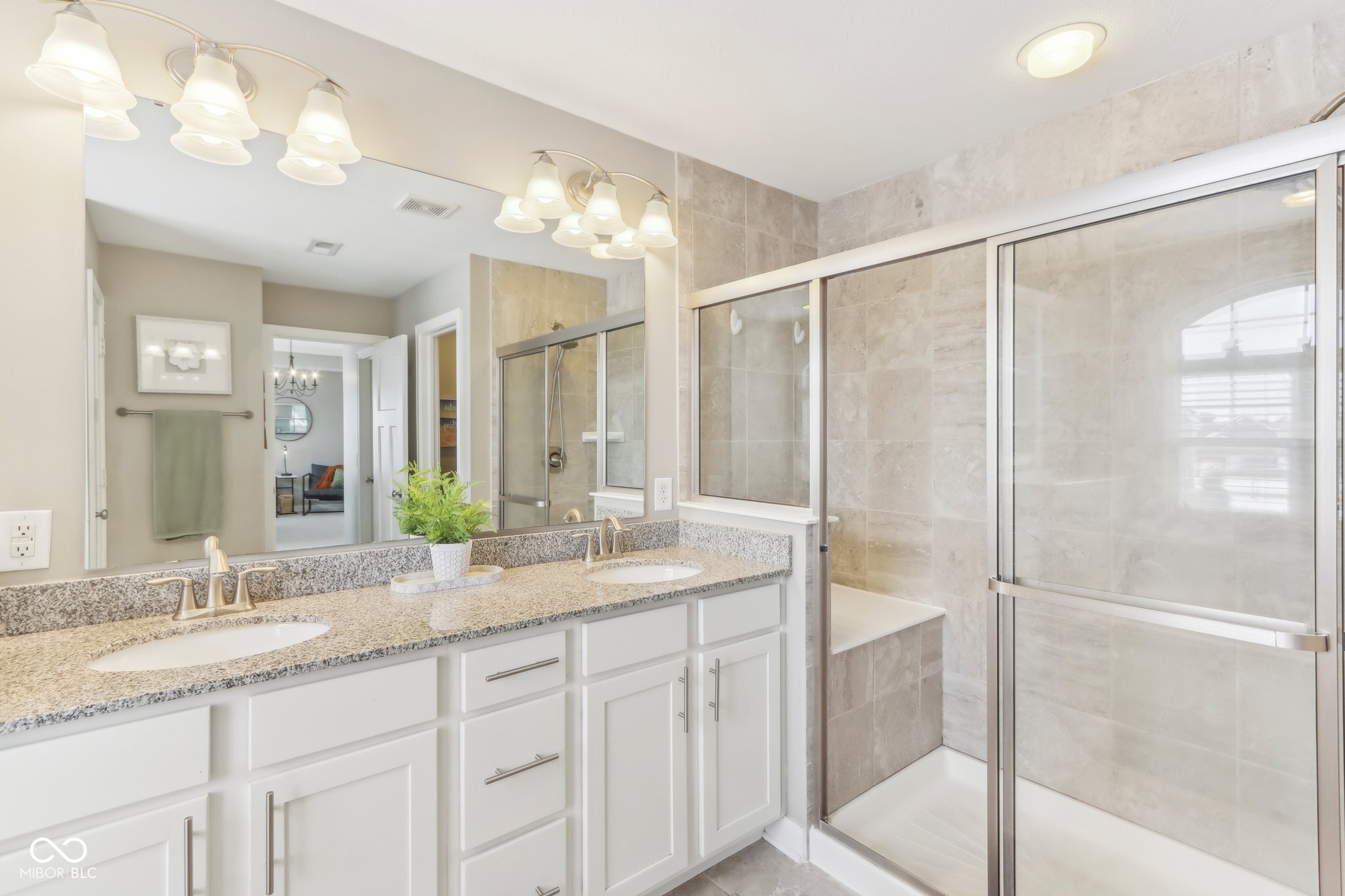 5528 Cottage Grove Lane