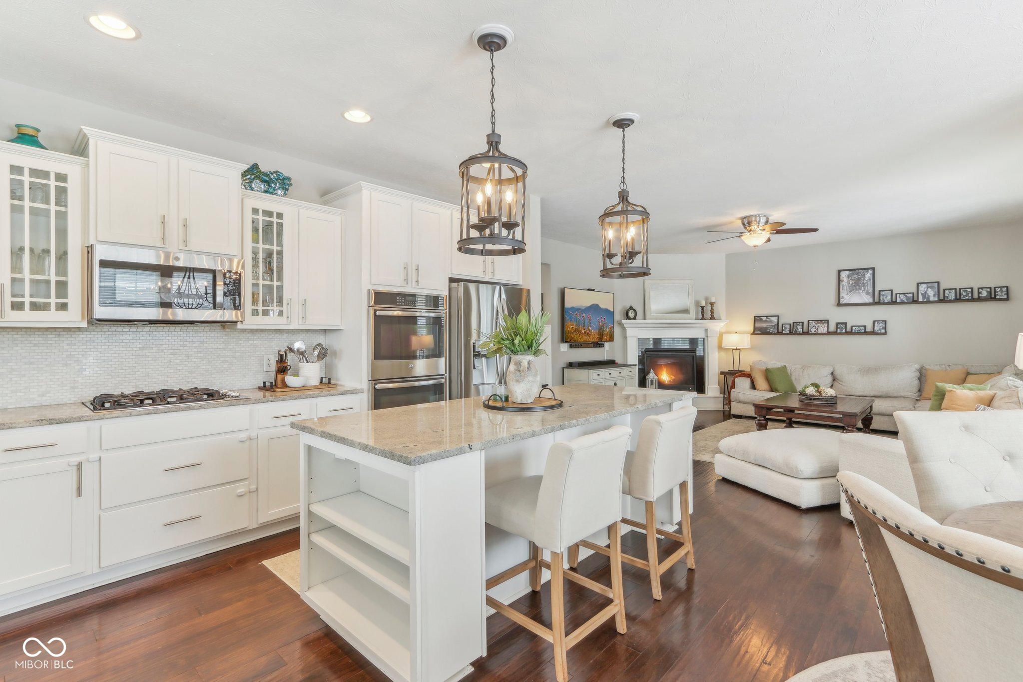 5528 Cottage Grove Lane