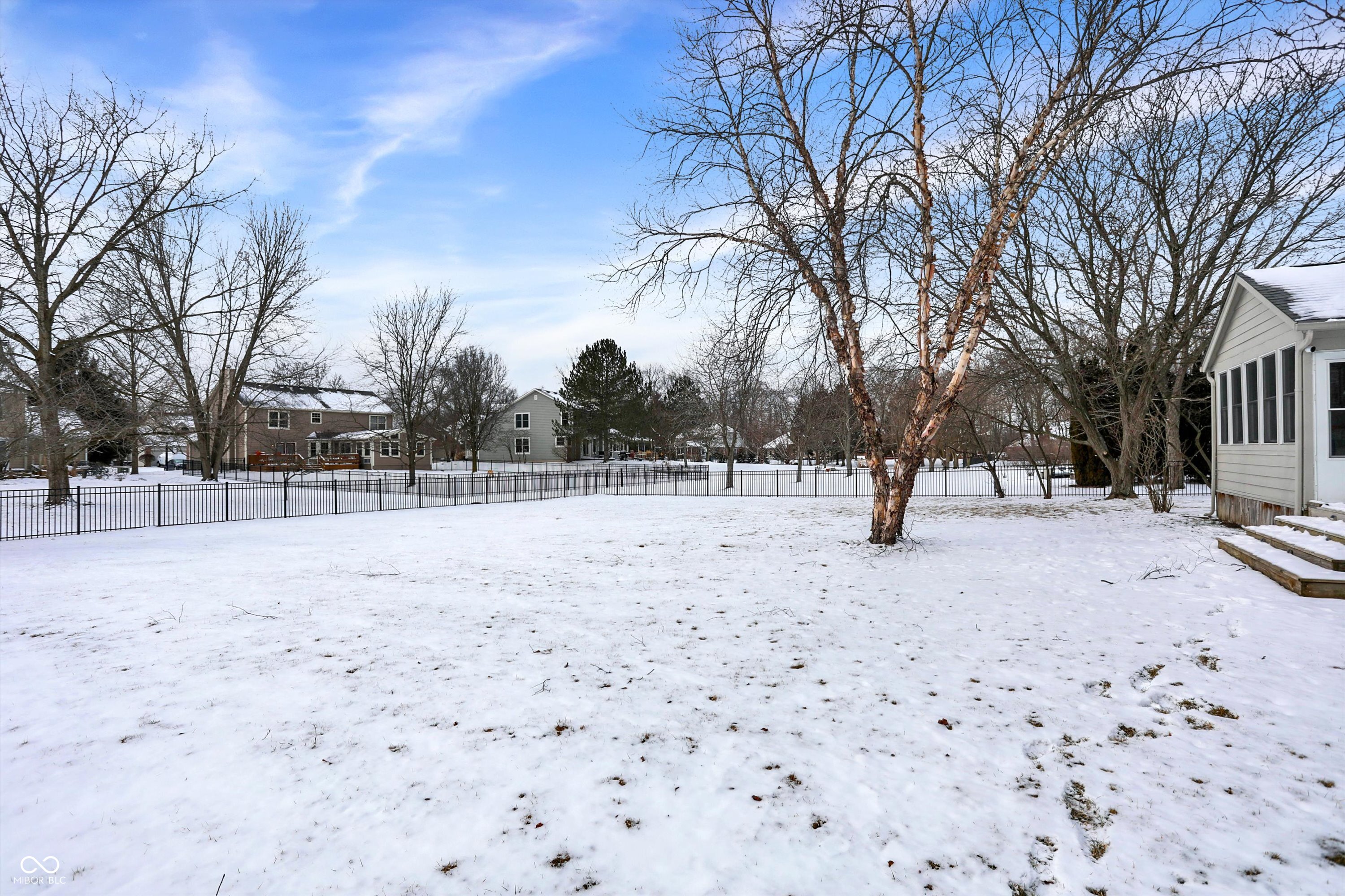 10351 Dolphin Lane