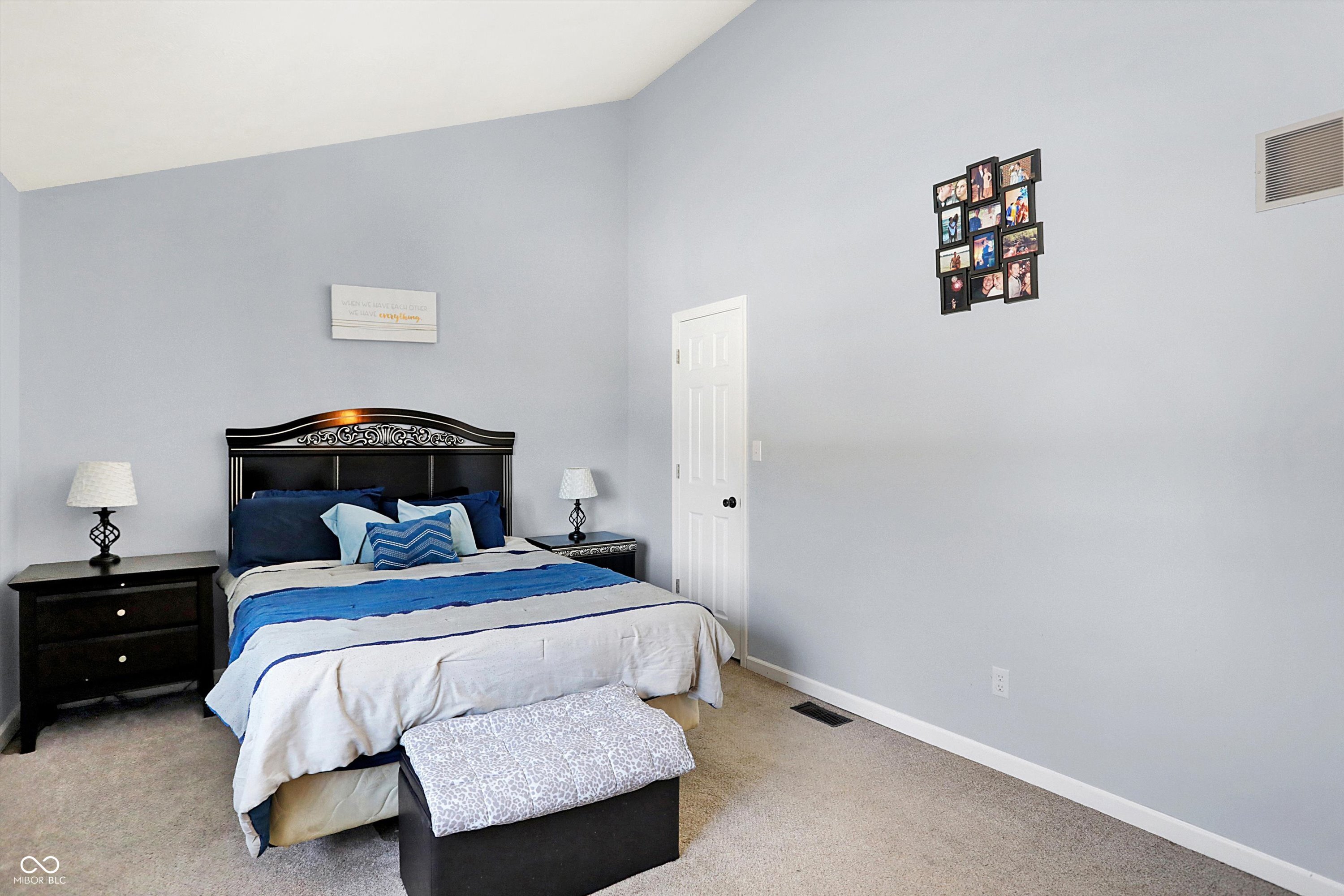 4925 Royal Orbit Court