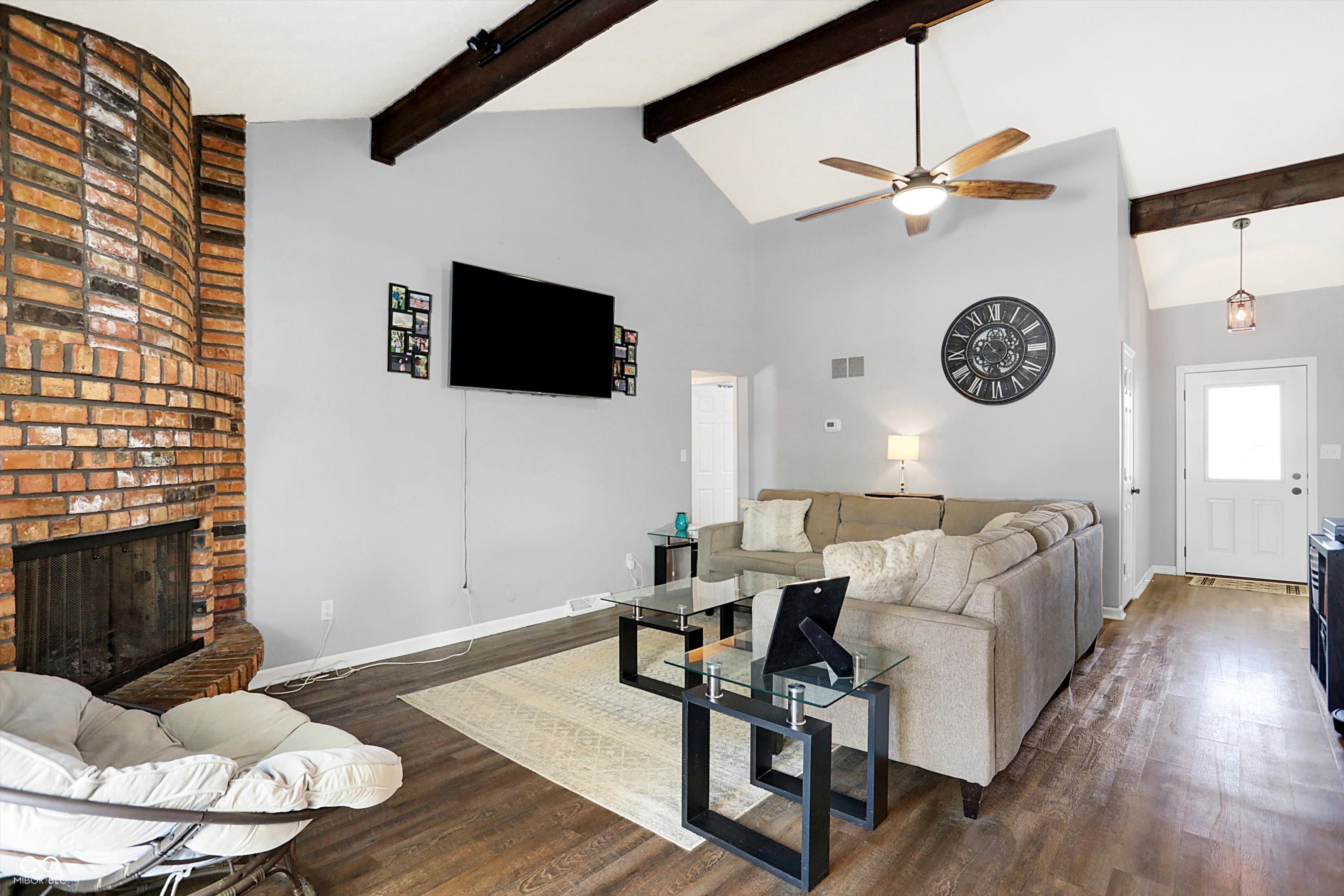 4925 Royal Orbit Court