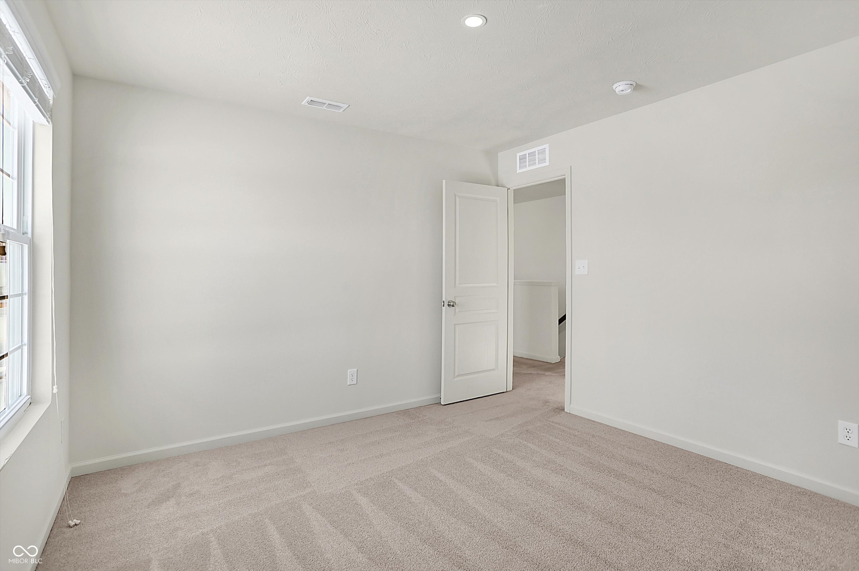 5648 Juniper Court