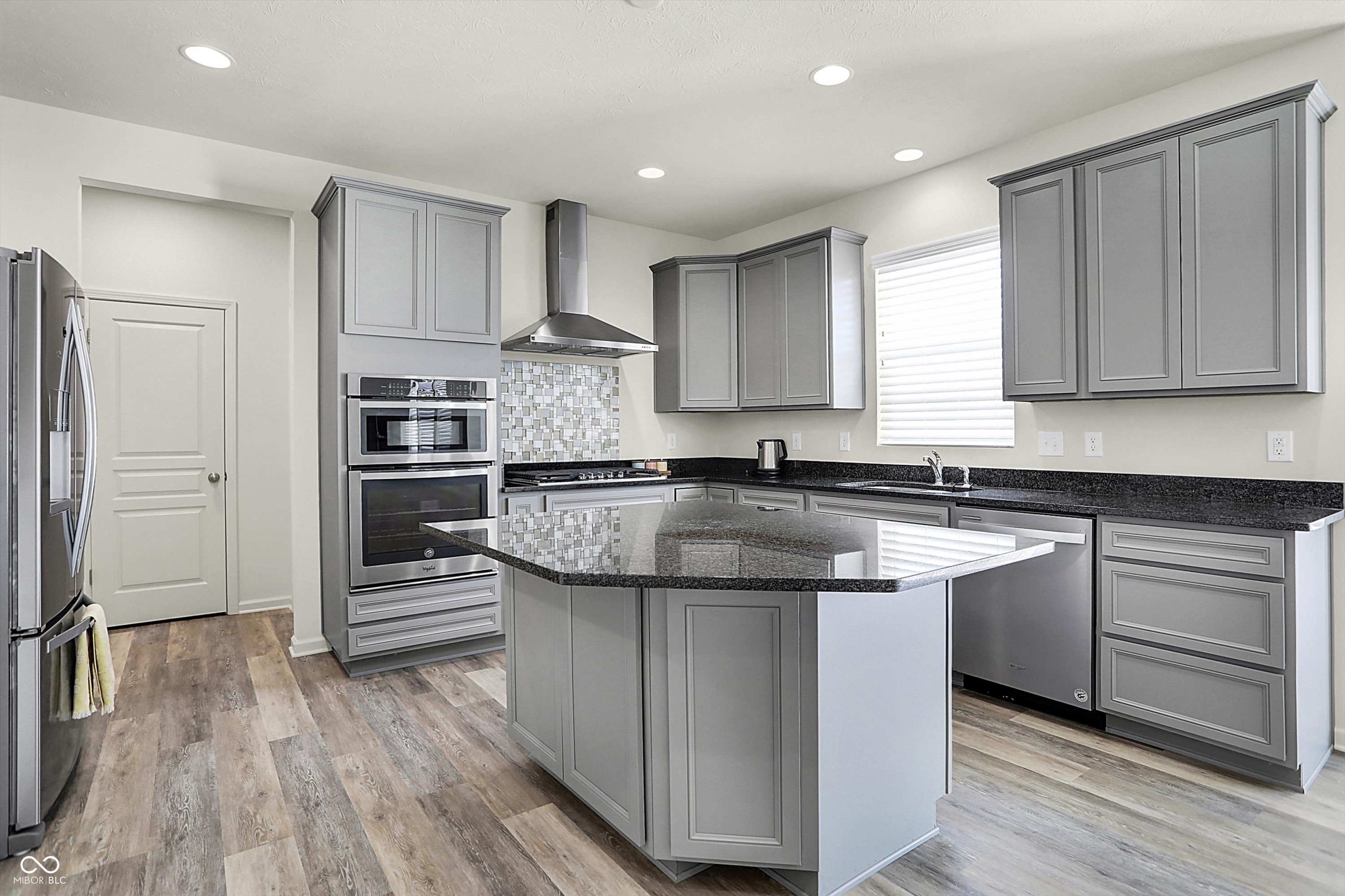 5648 Juniper Court