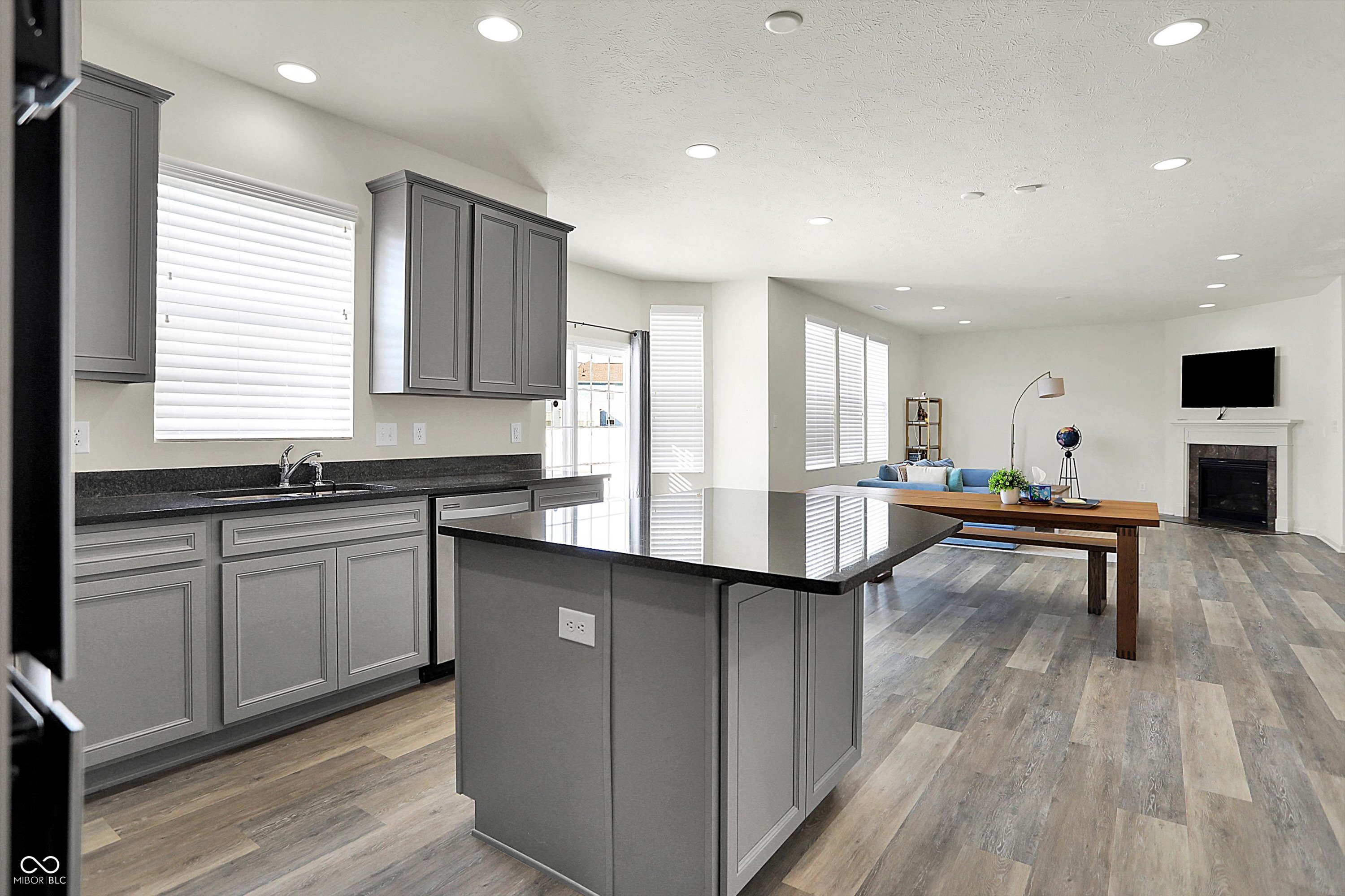 5648 Juniper Court