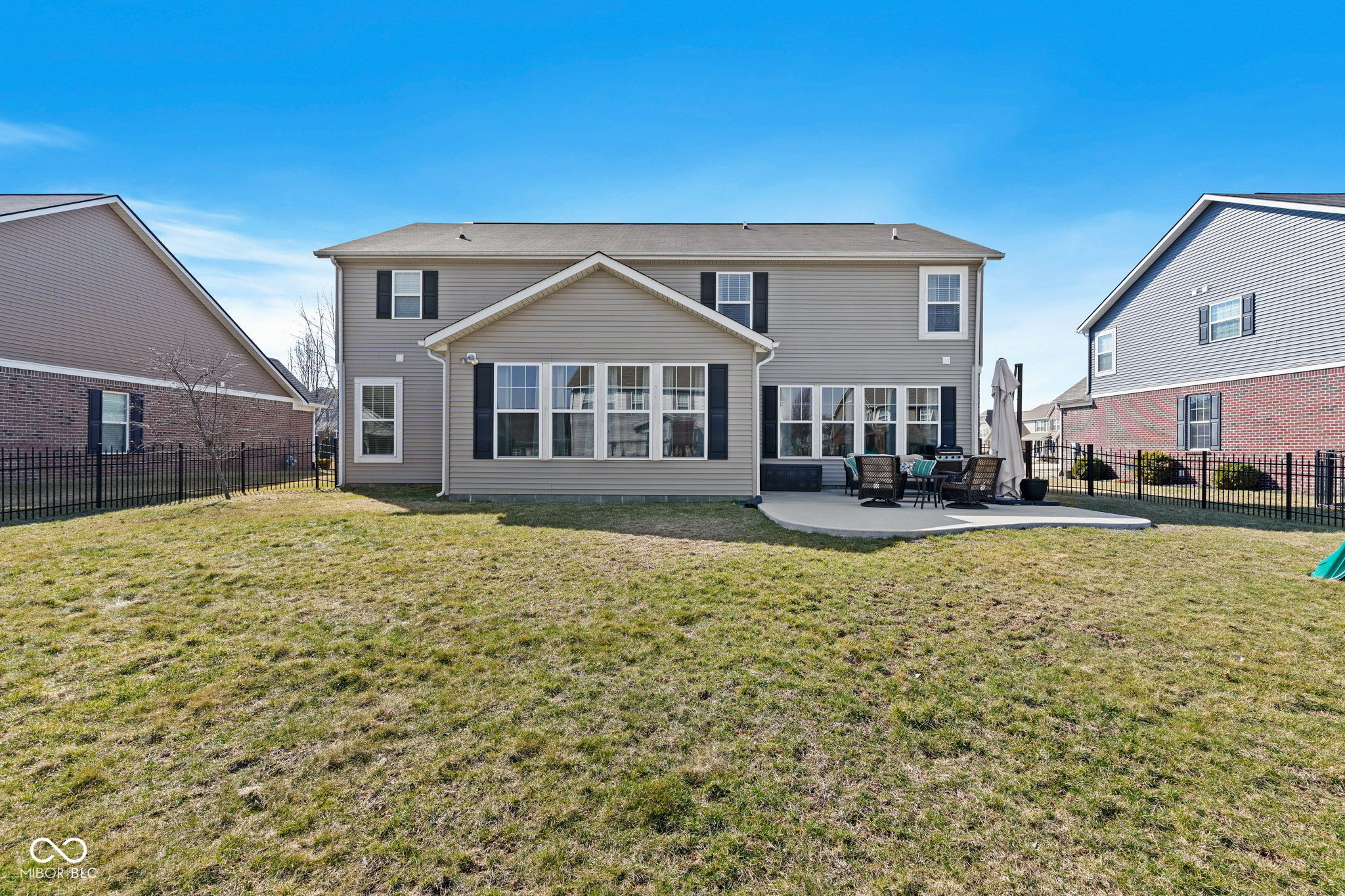 5556 W Compass Point