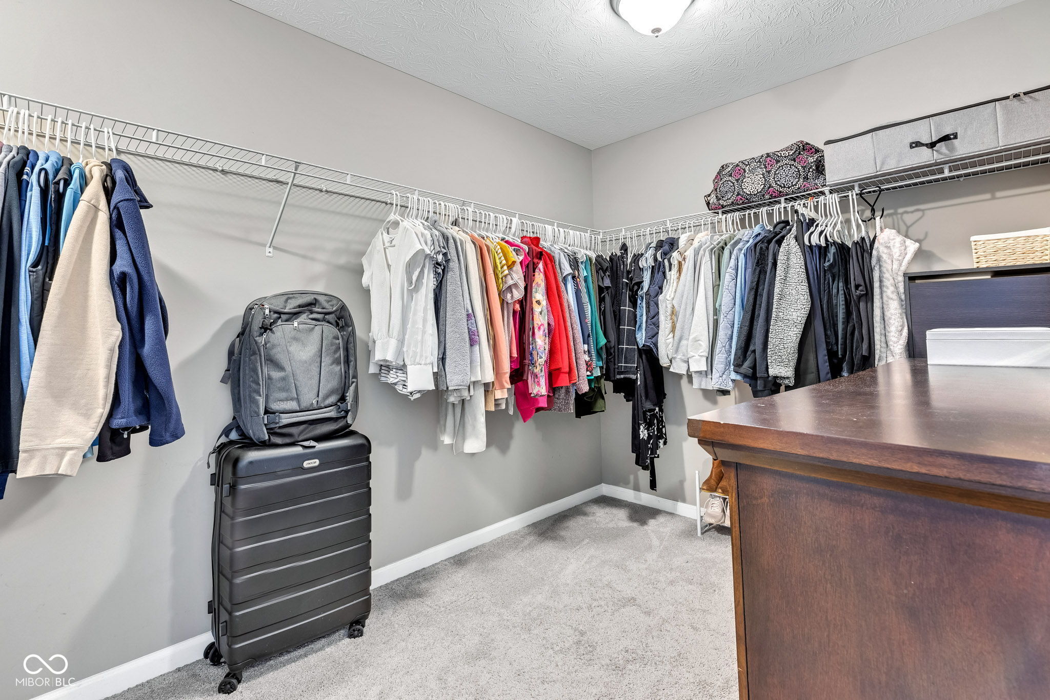 5556 W Compass Point
