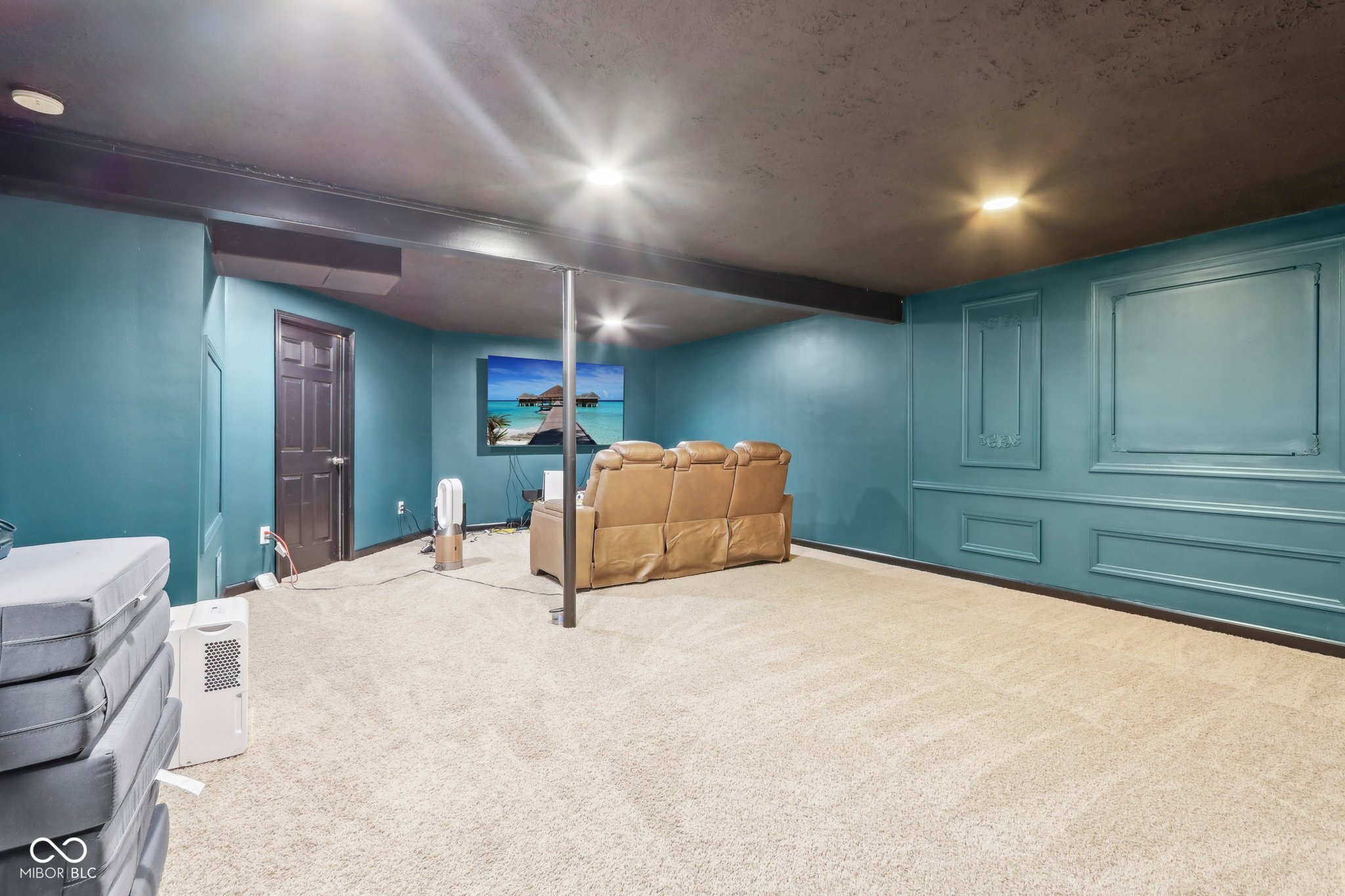 8362 Glen Highlands Drive