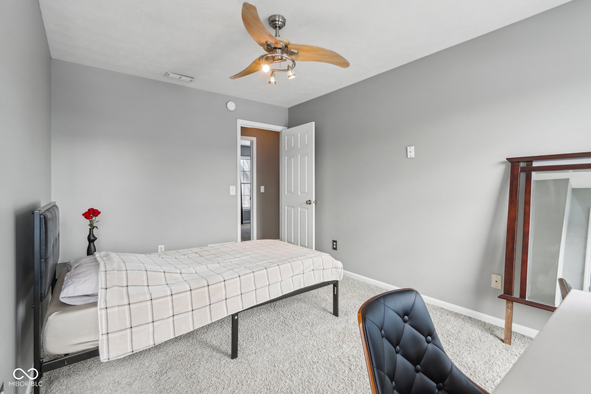 8362 Glen Highlands Drive