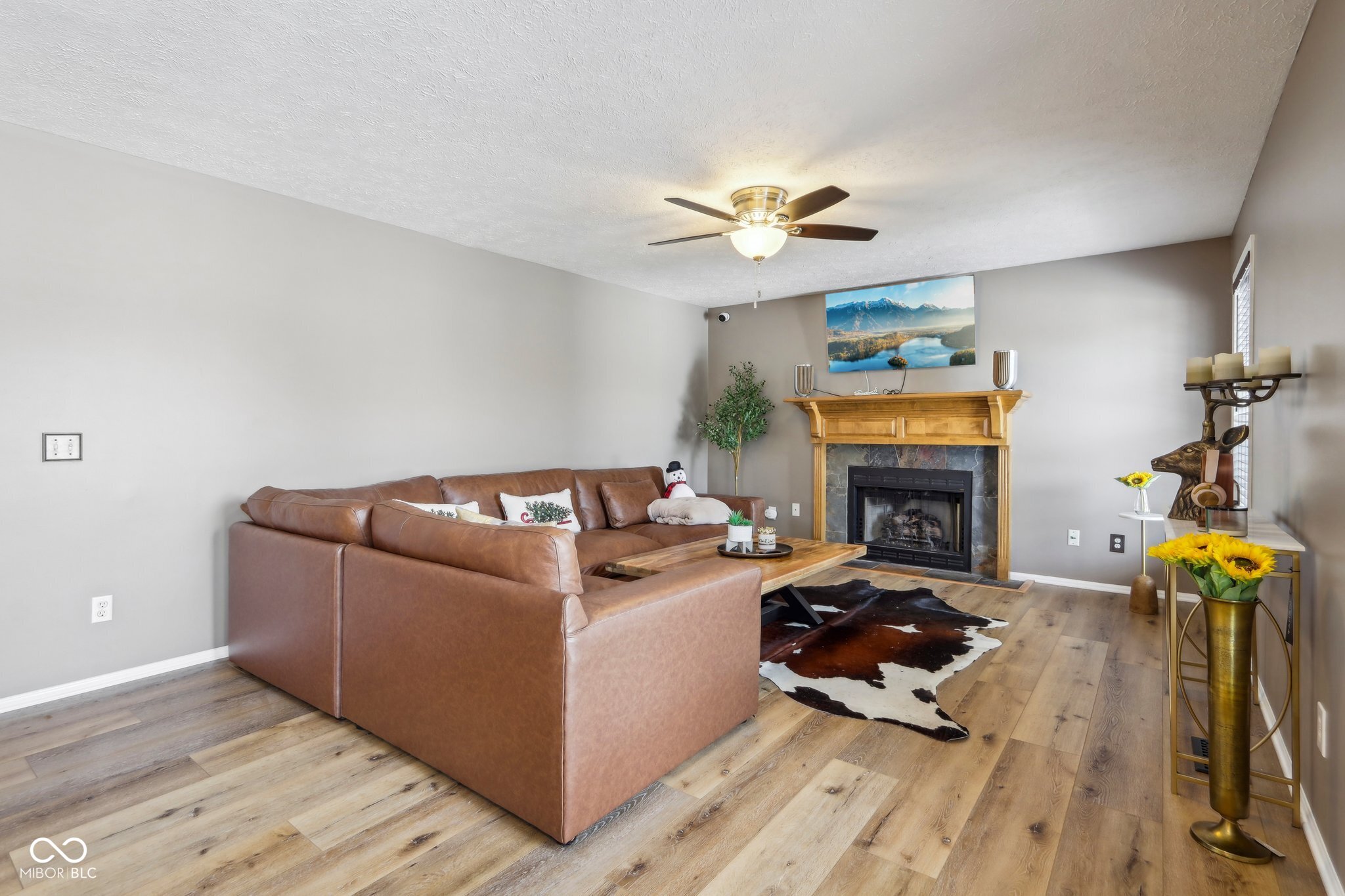 8362 Glen Highlands Drive