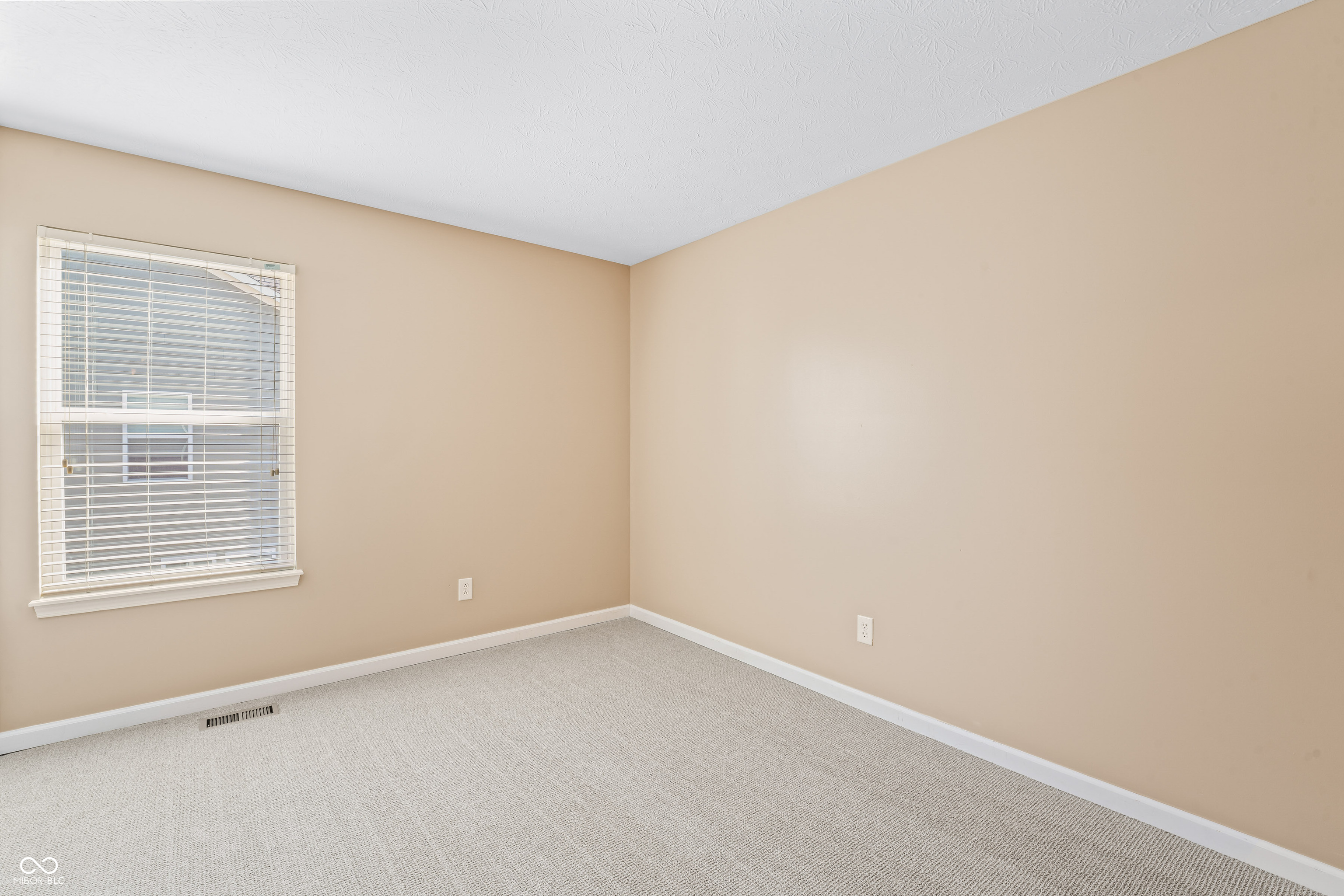 15296 Ellington Drive