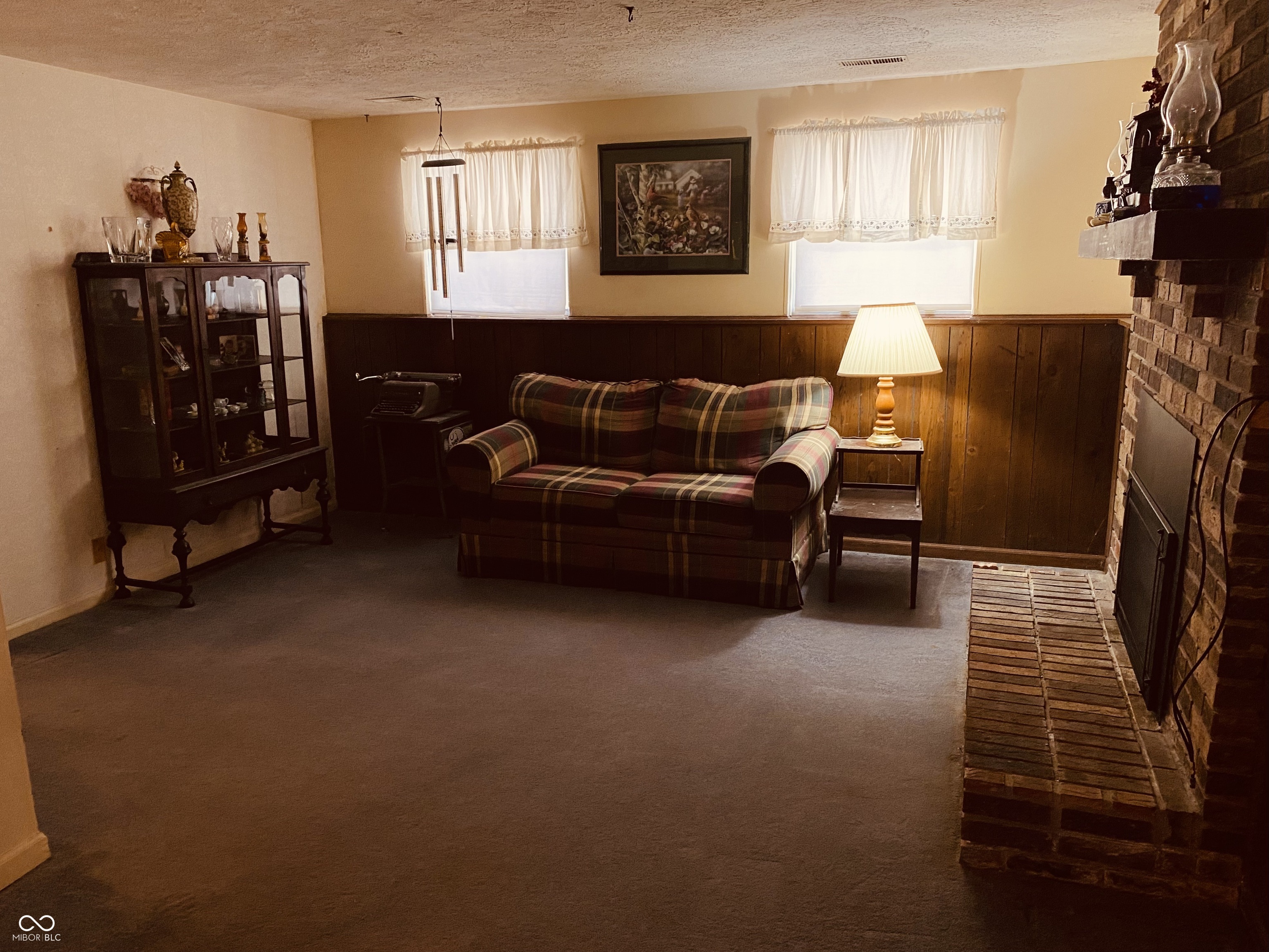 2317 Lincoln Drive