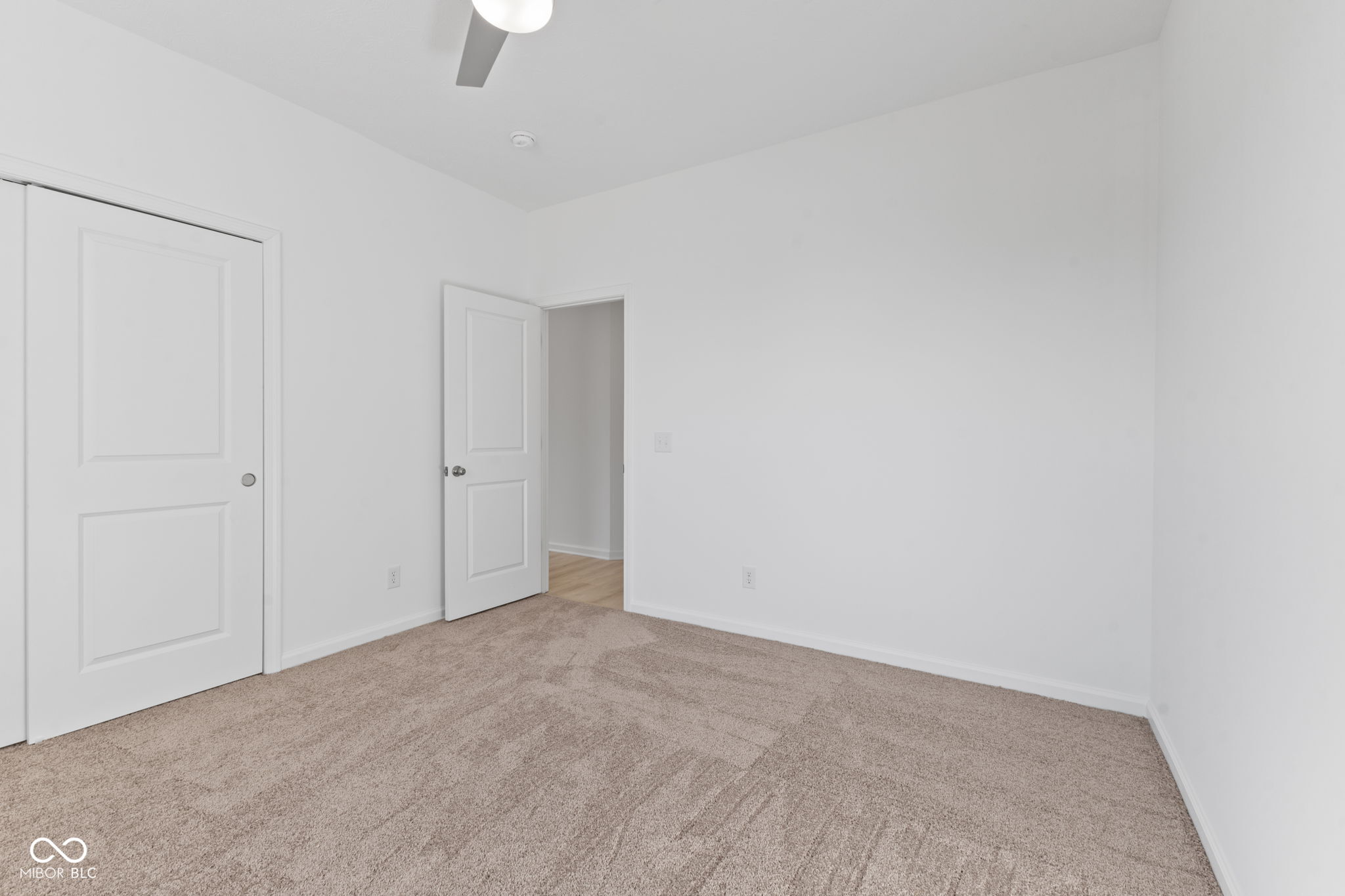 6890 Enclave Drive